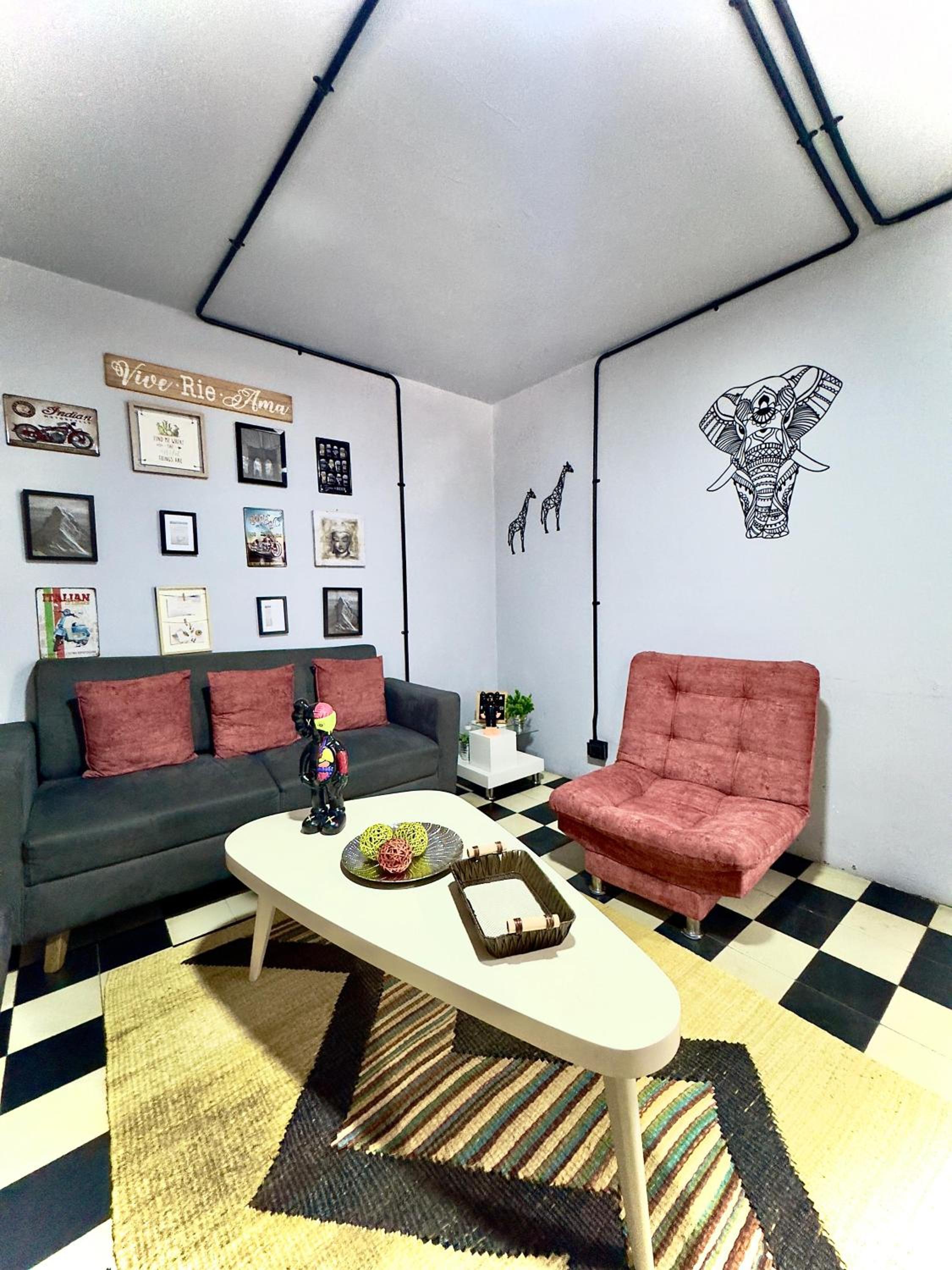 Spacious dream house Medellín Laureles