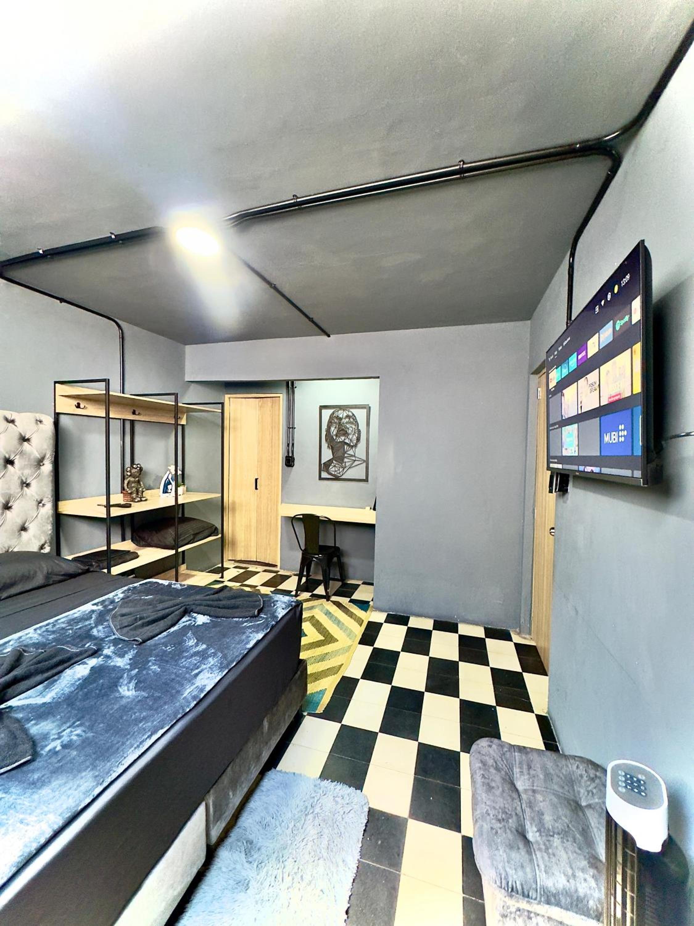 Spacious dream house Medellín Laureles