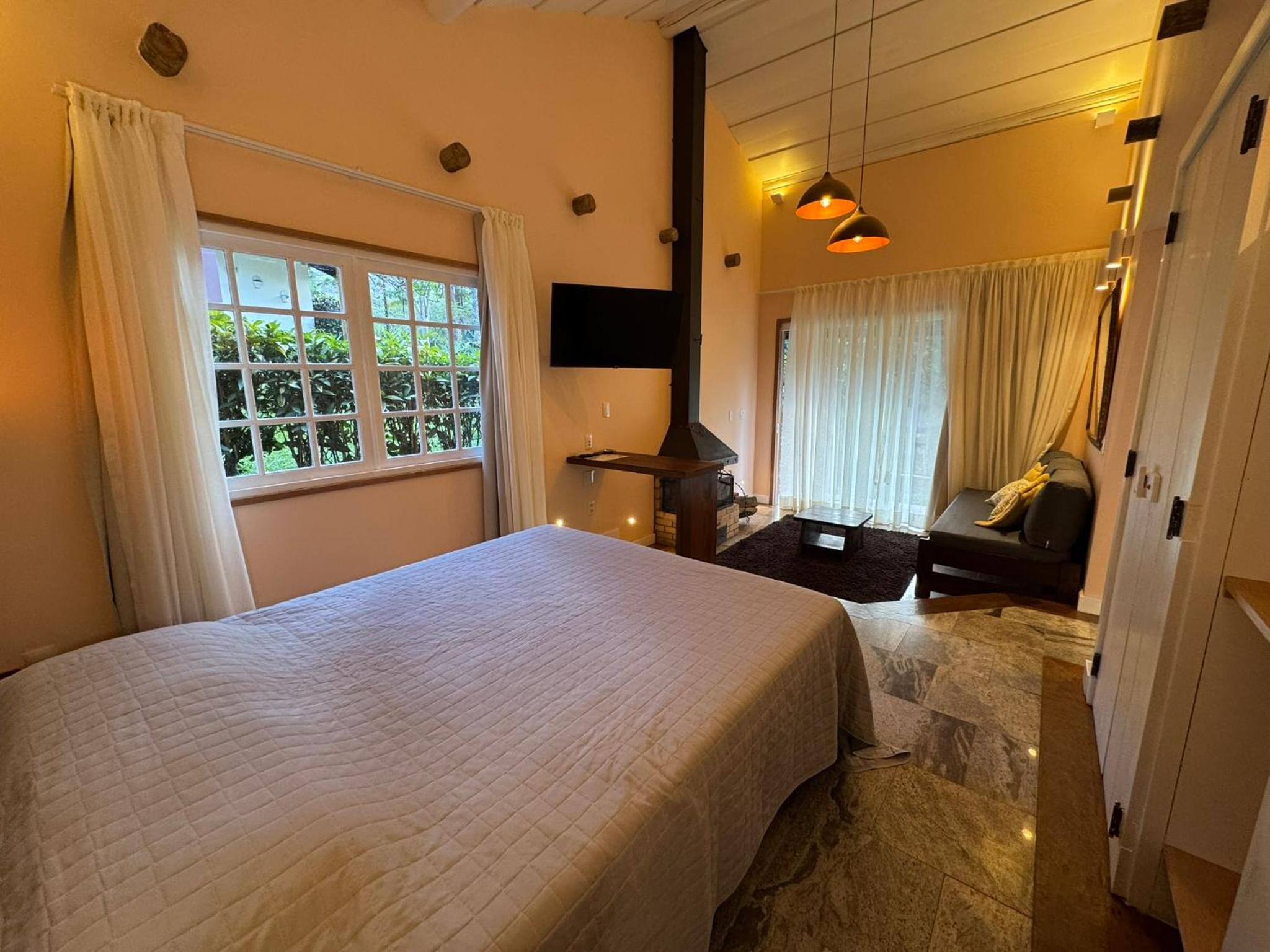 Auberge Suisse Pousada