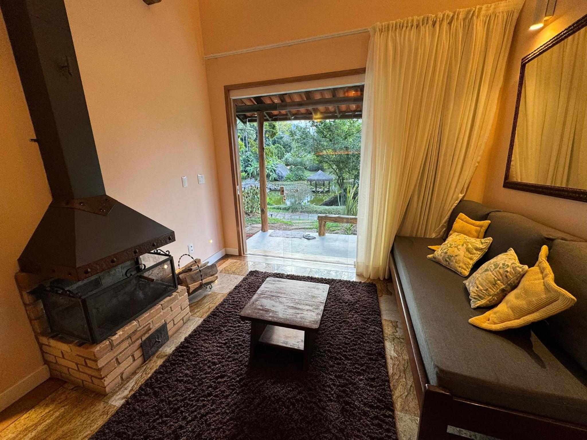Auberge Suisse Pousada