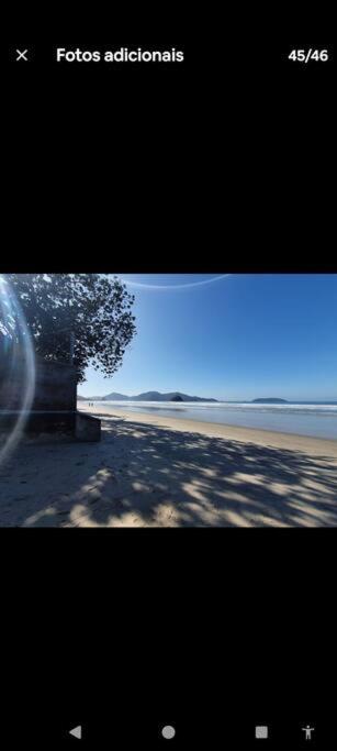 Pé na areia Ubatuba praia do sapê