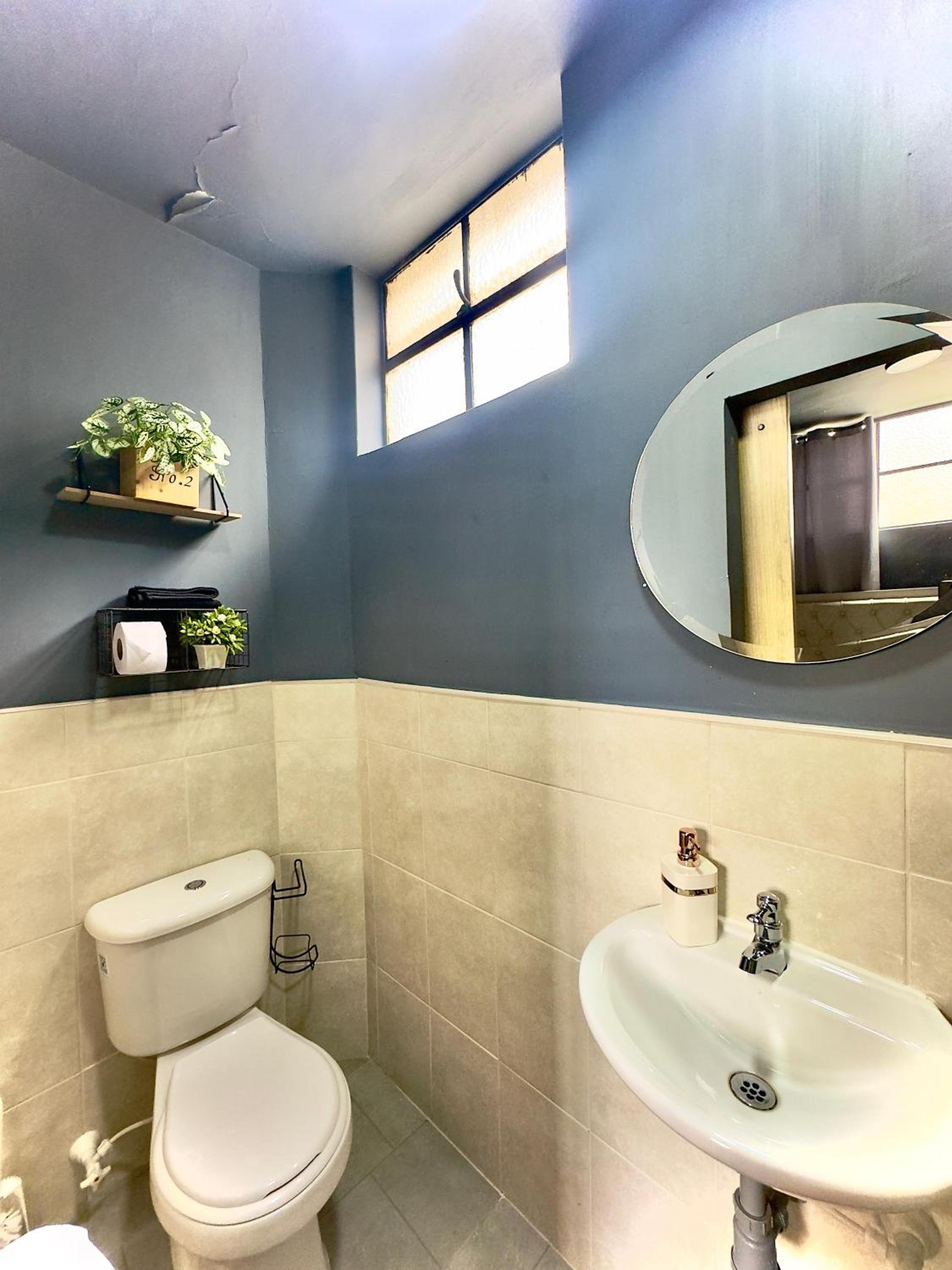 Spacious dream house Medellín Laureles