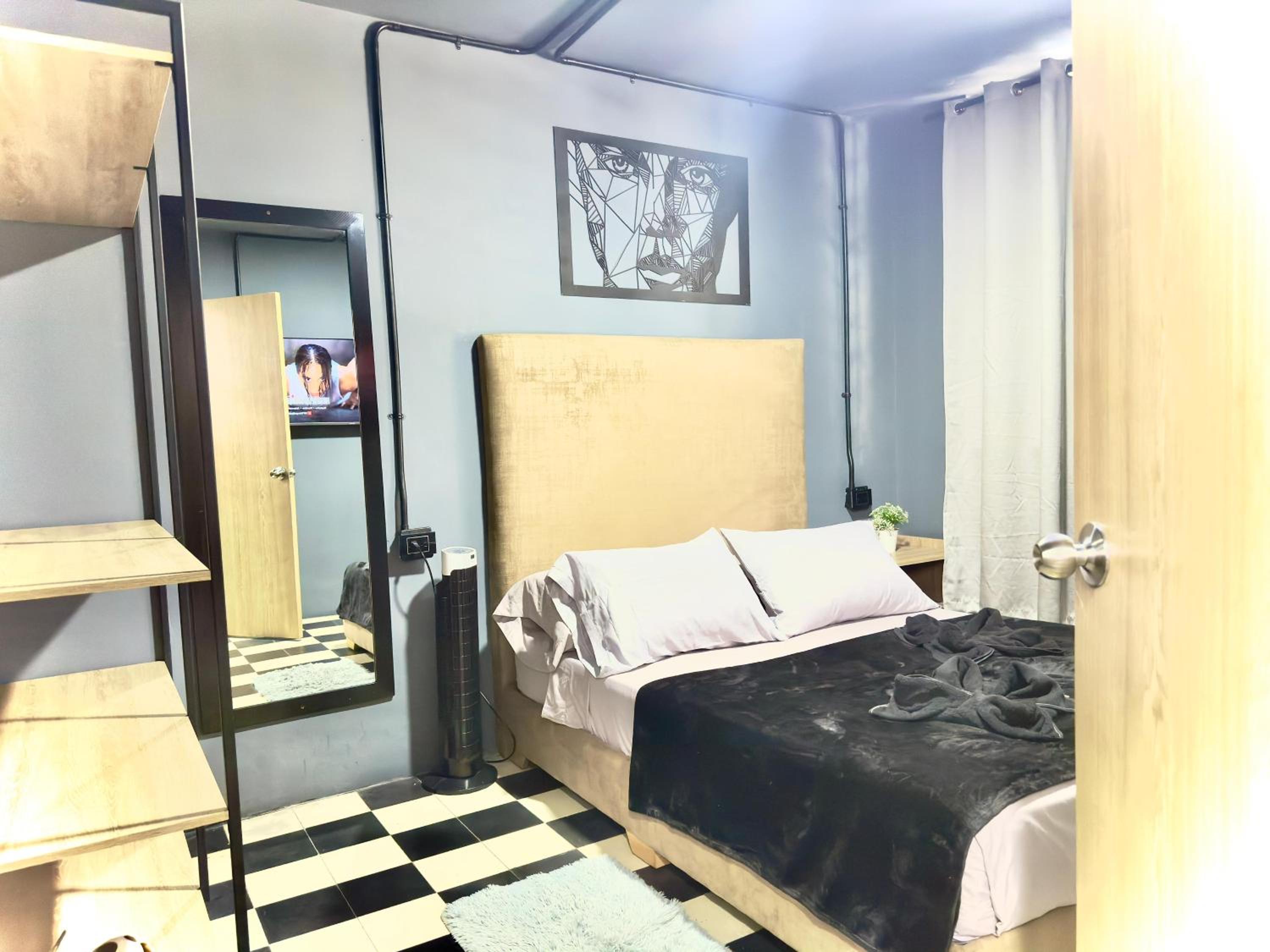 Spacious dream house Medellín Laureles