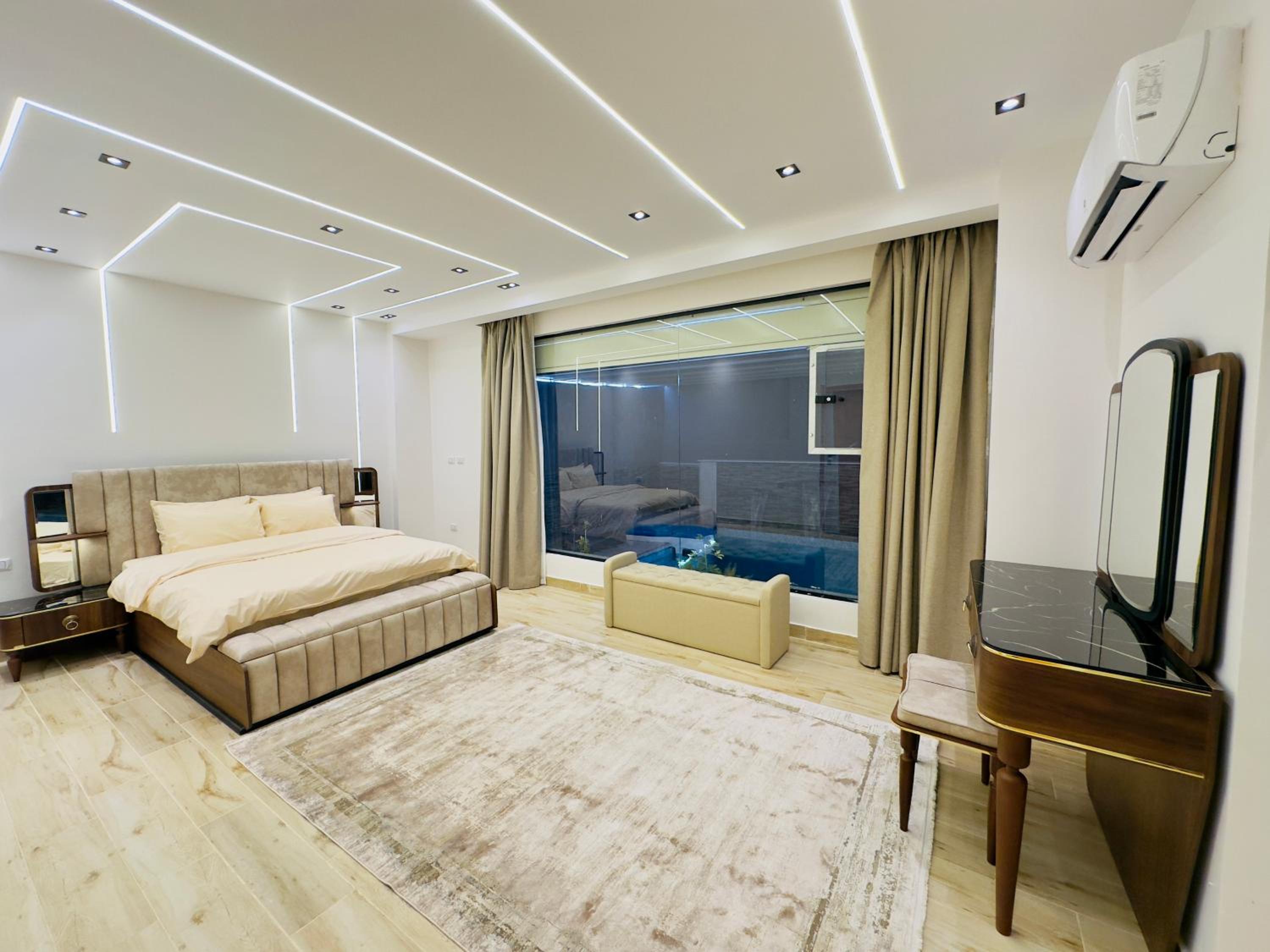 Lux private home Sheikh zayed