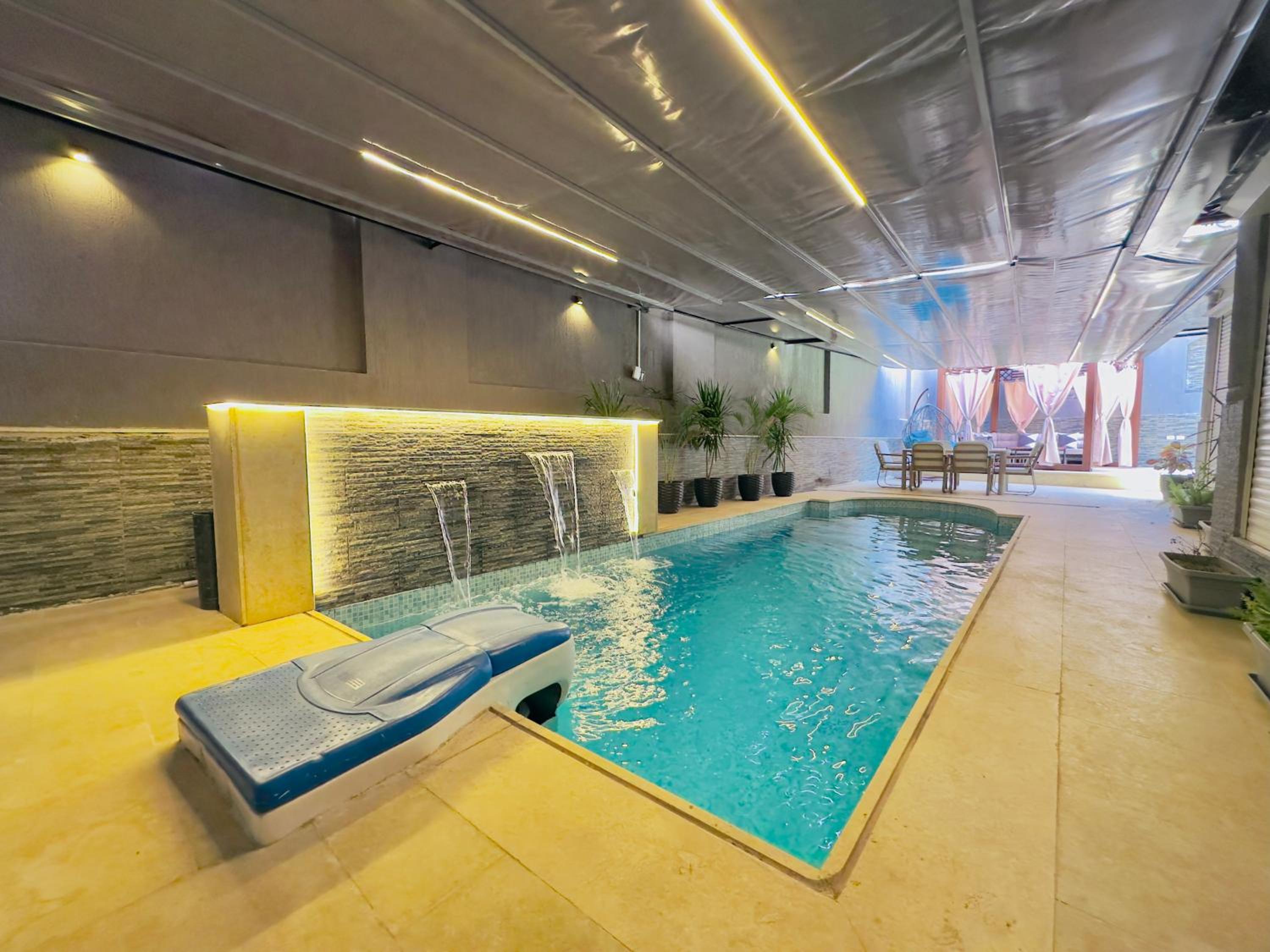 Lux private home Sheikh zayed