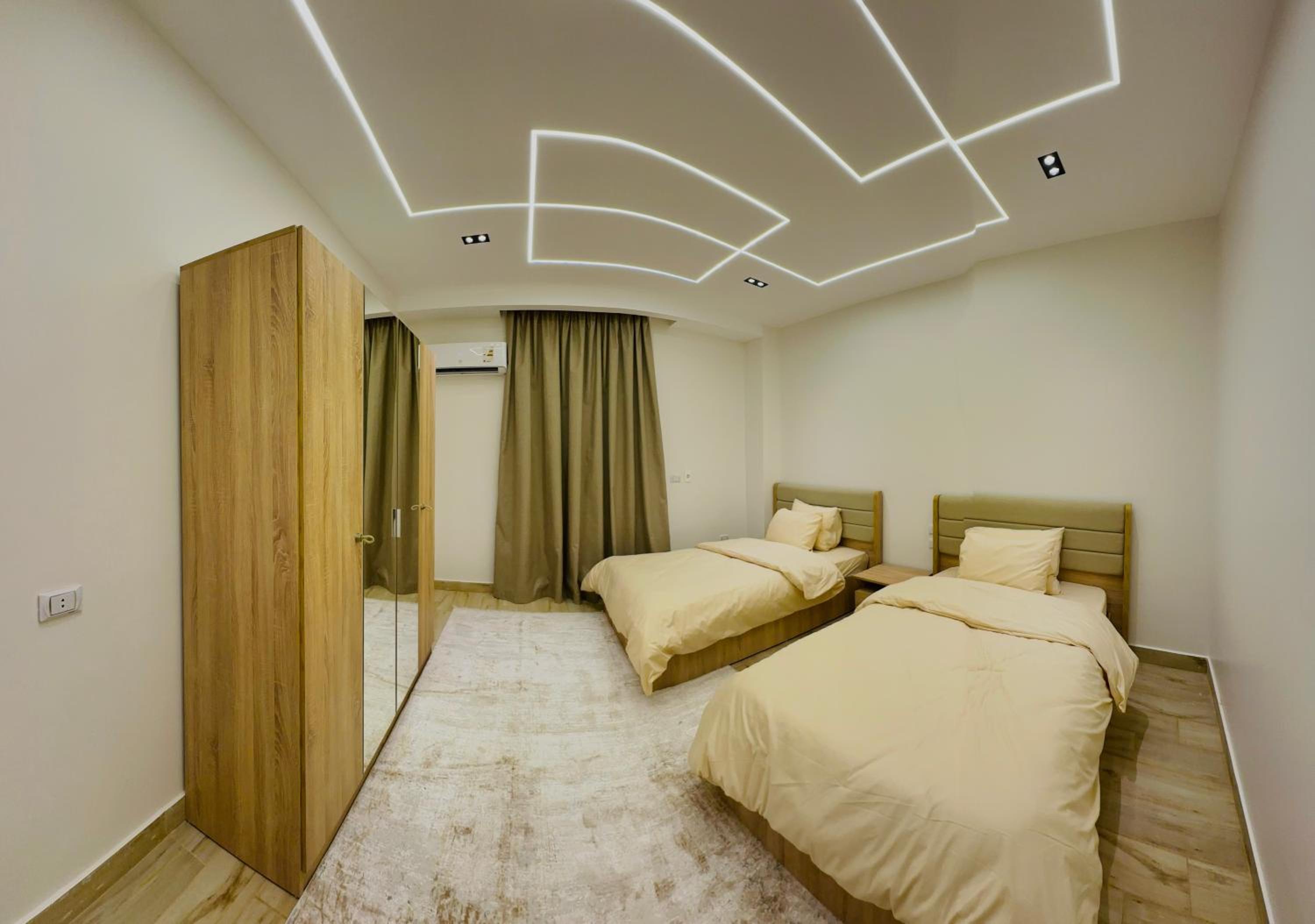 Lux private home Sheikh zayed