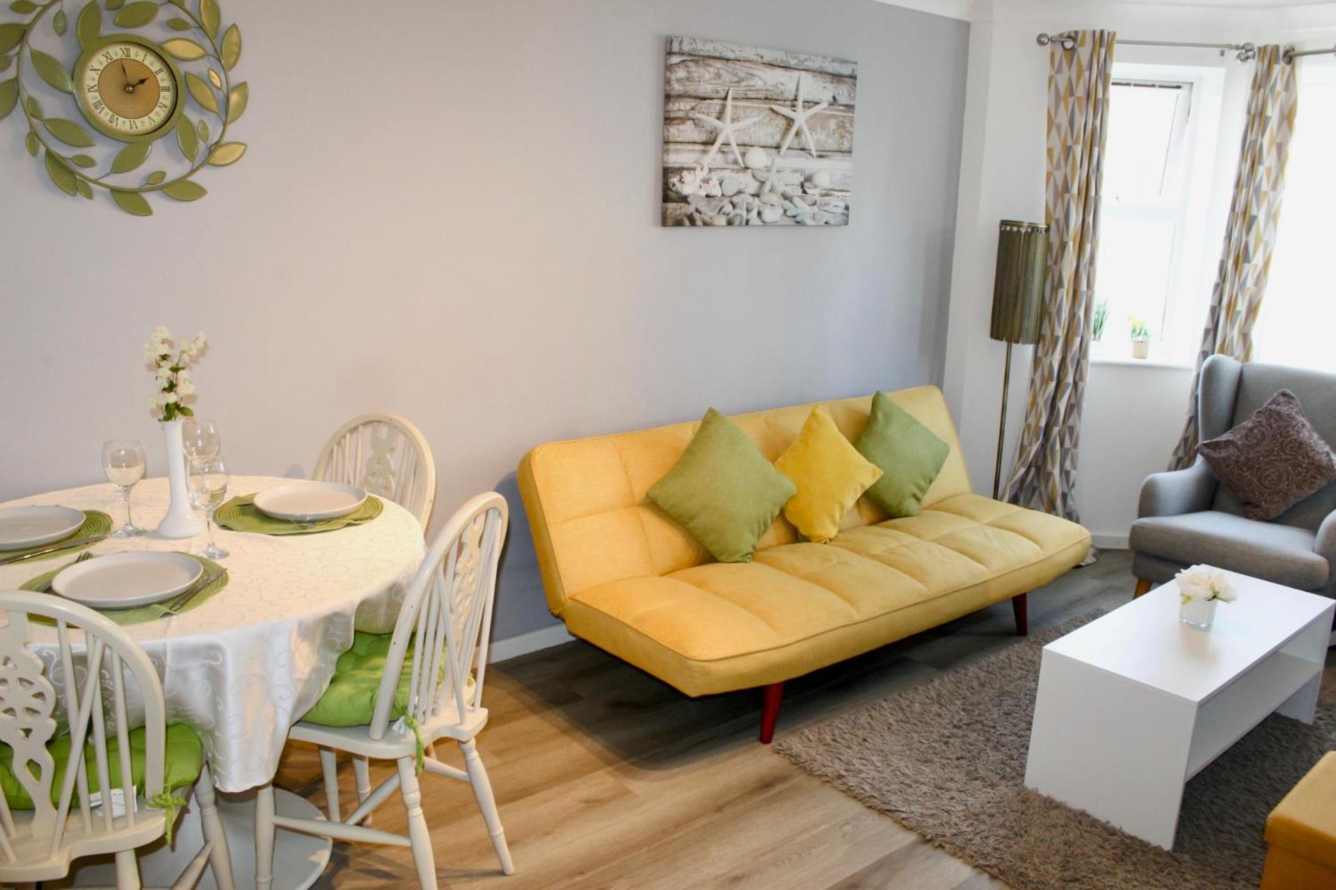 Mada Apartment Bournemouth 12 min walk to the beach view 3