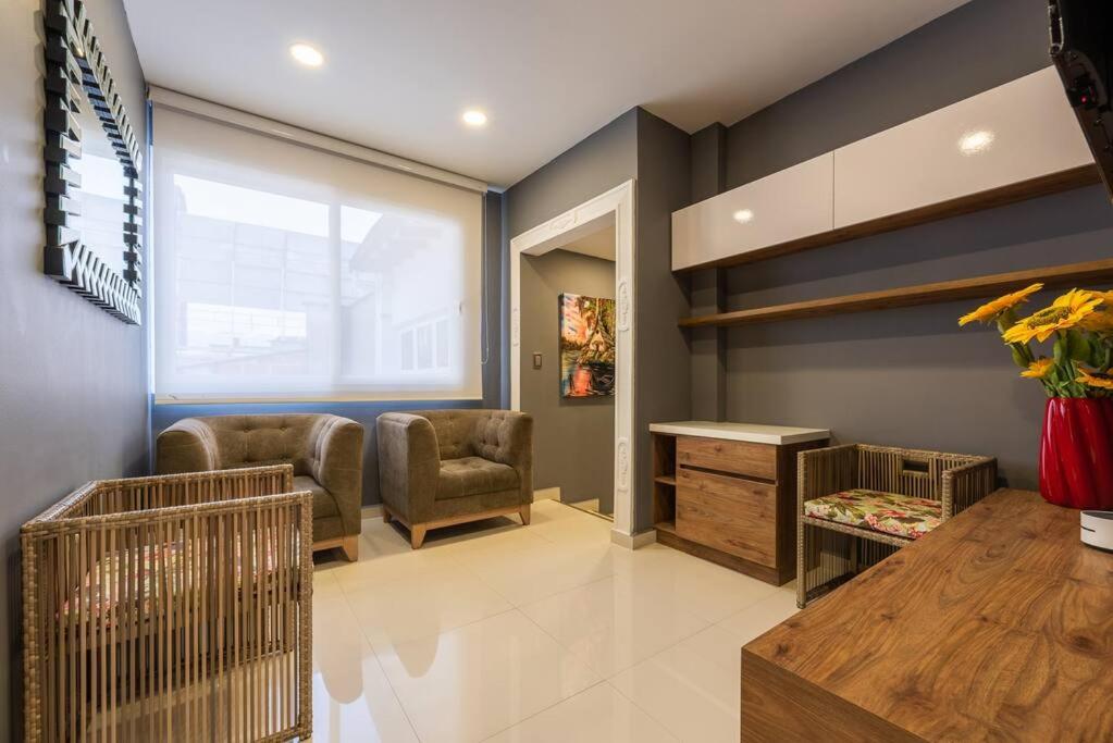 Primavera Luxury suite Ac Prime Location