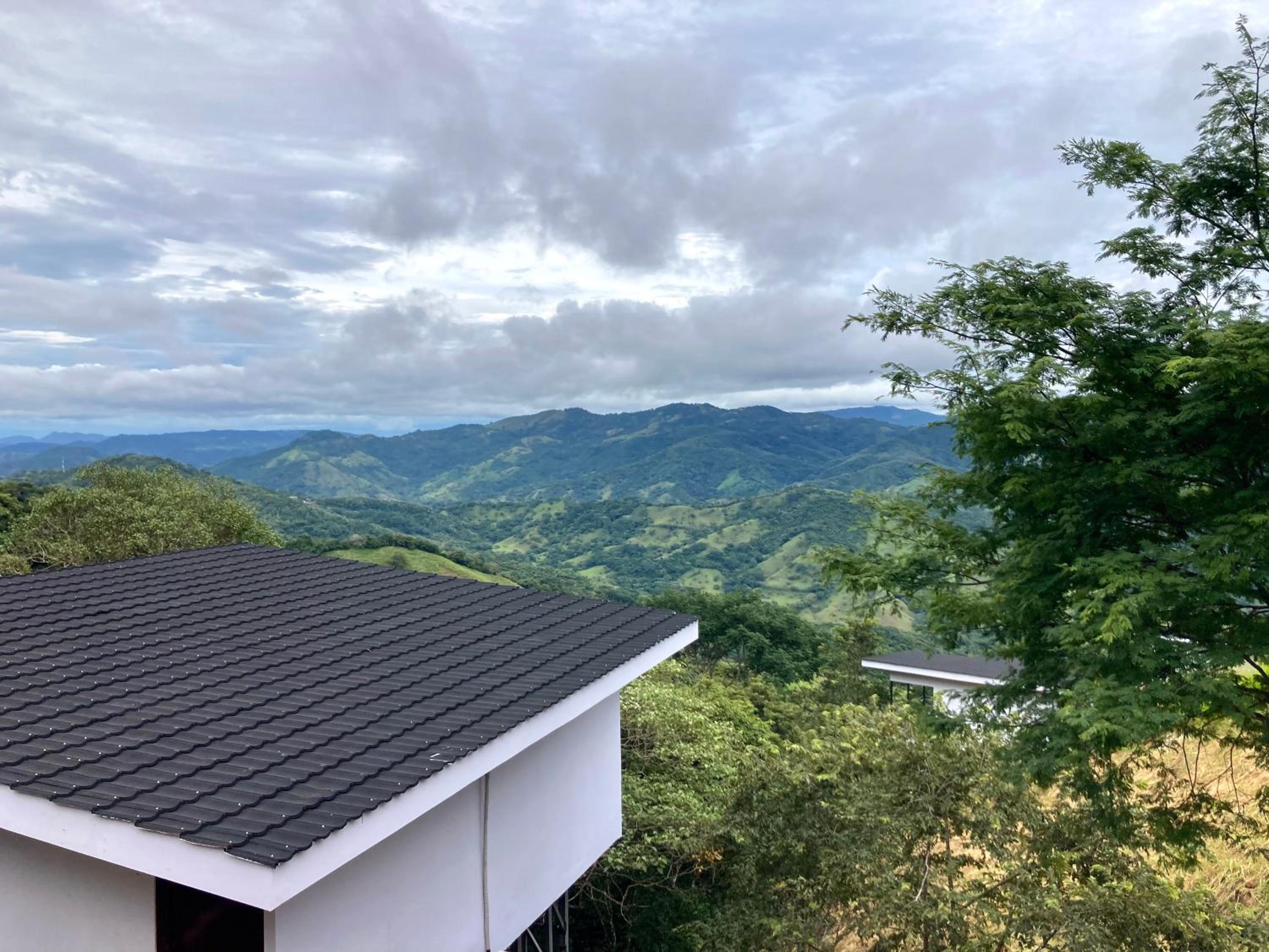 Nosara Hideaway 1 - Mountain View Cabins & BREAKFAST PROVIDED