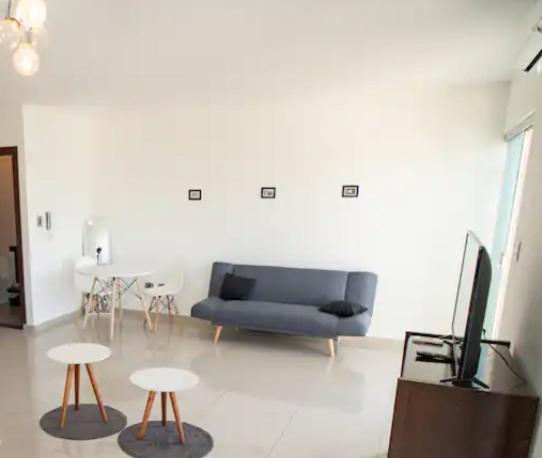 Relajate en Moderno y Elegante Apartamento Familiar con amplio balcón, en Zona Residencial Avenida Beni