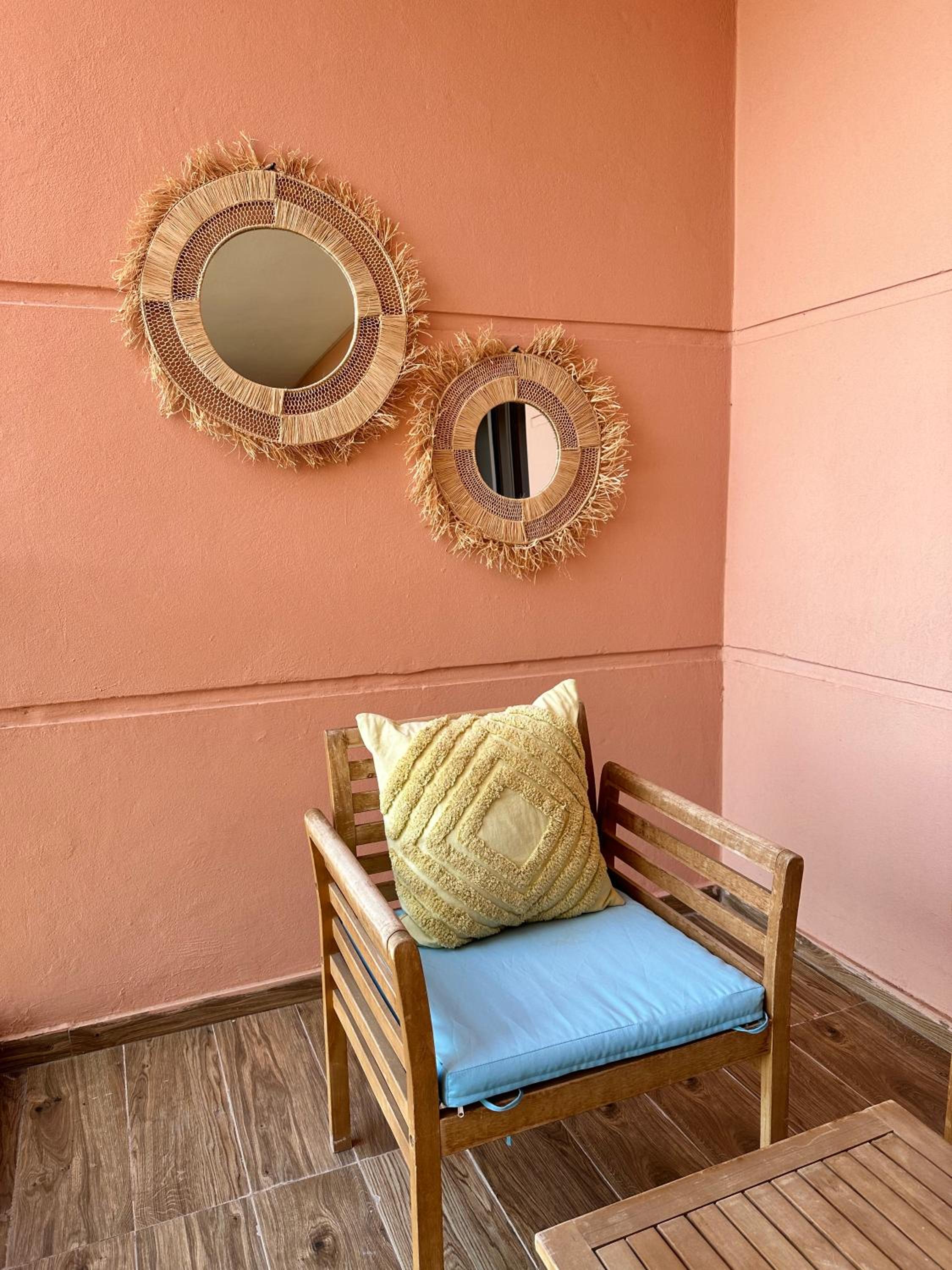 Pearl Palm Home