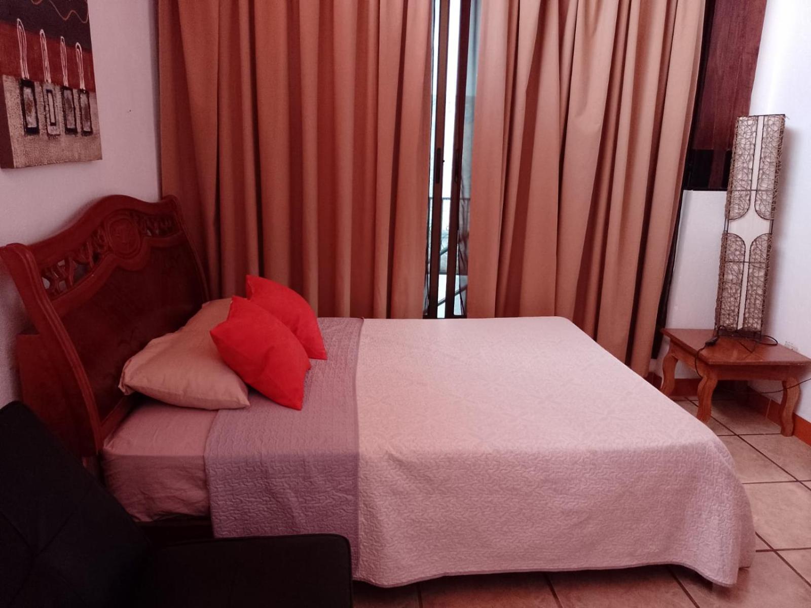 Natural Pacific Suites, Manuel Antonio-Quepos-Hotel