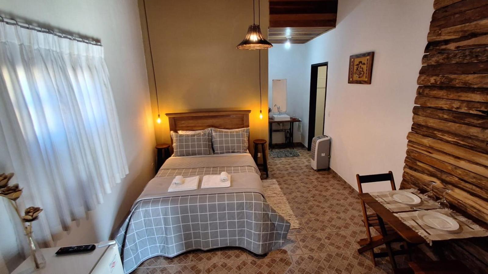 Villa das Palmeiras Chalés & Camping view 2