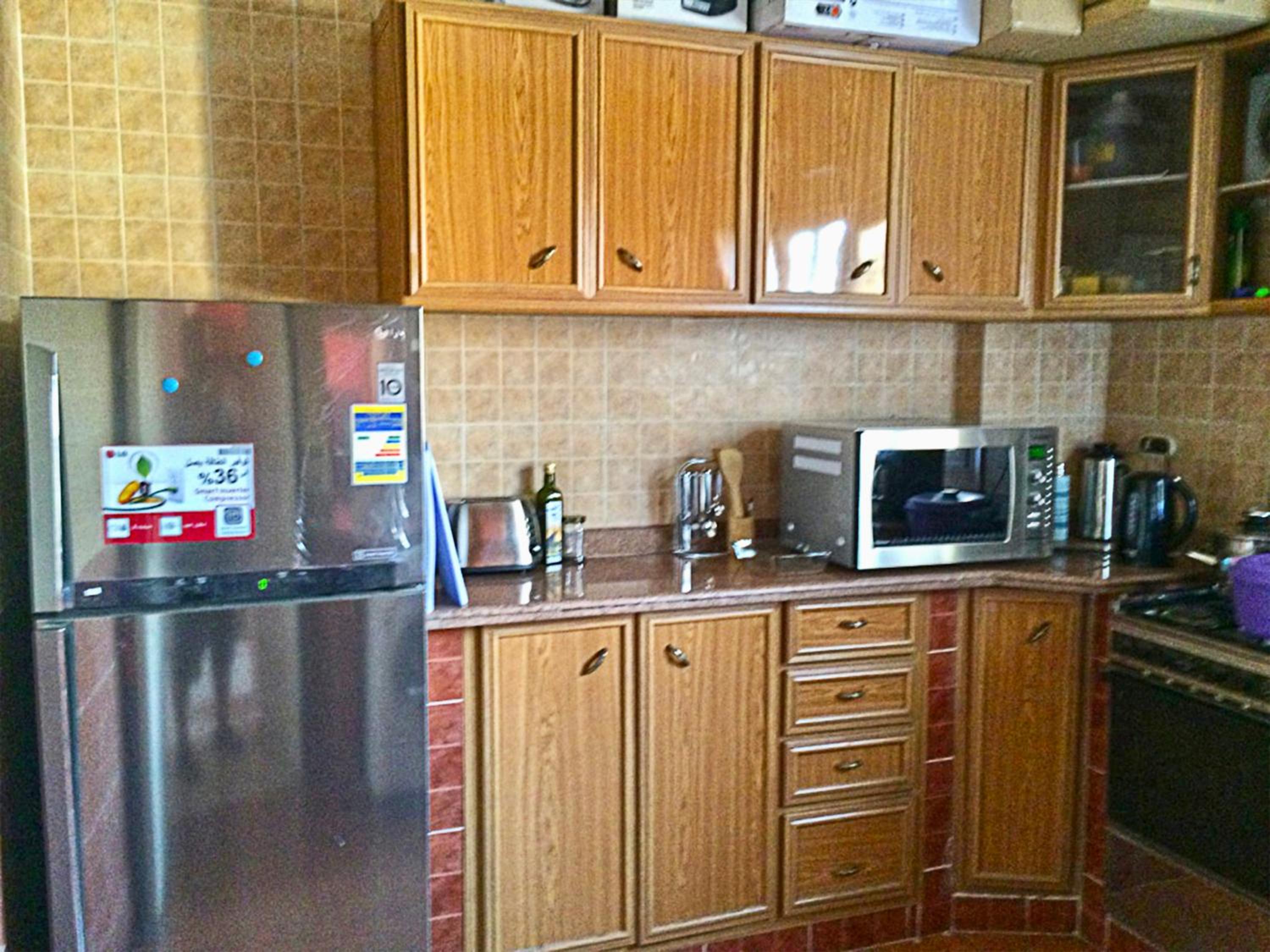 Men Only - Cozy Private Room with Shared Bathroom in Heliopolis AC 30Mbps WiFi 5G