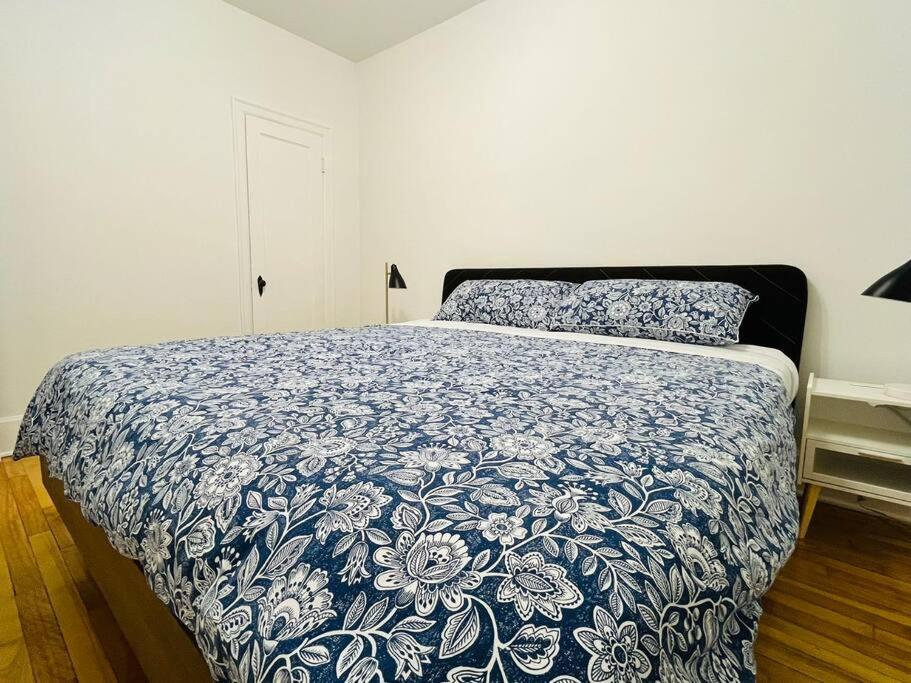 Charming 3BR Getaway, Free Parking & Near Metro