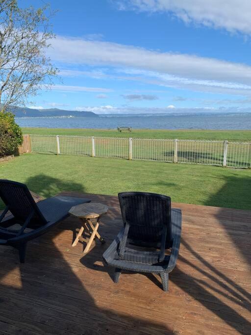Beautiful Lakefront Location
