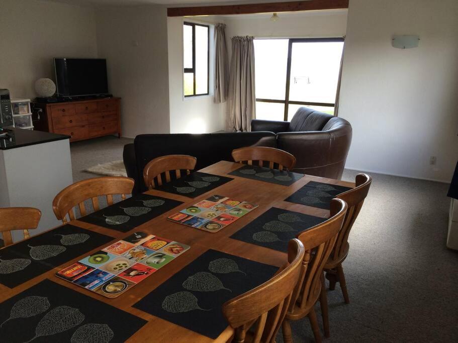 Beautiful Lakefront Location