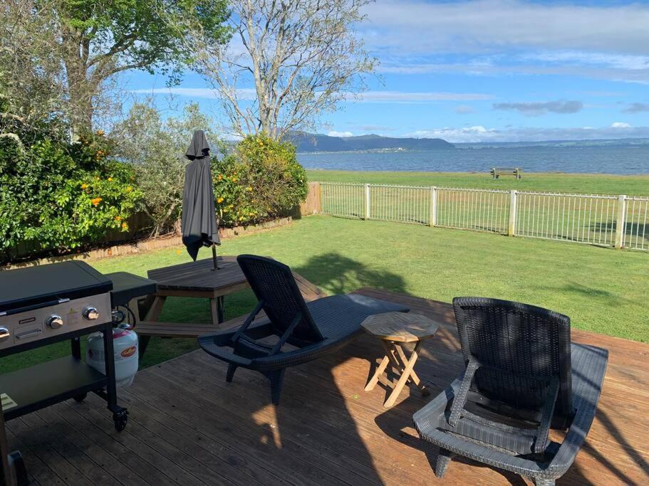 Beautiful Lakefront Location