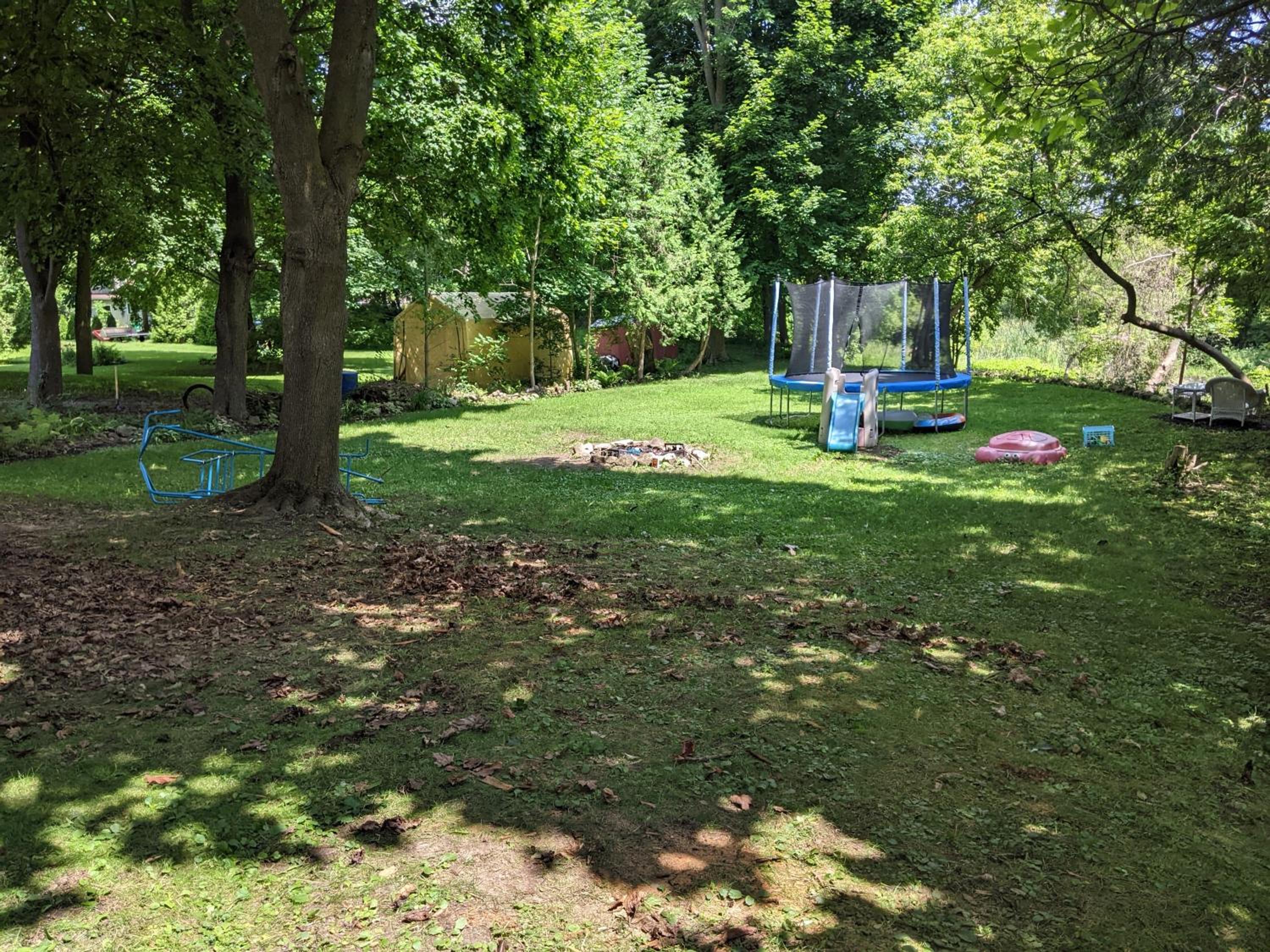 Cozy Riverside Cottage in Caledon Alton