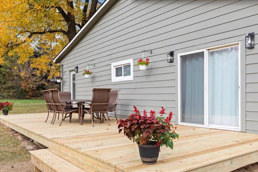 Furnished Home near GM Plant and Great Lakes Crossing Mall