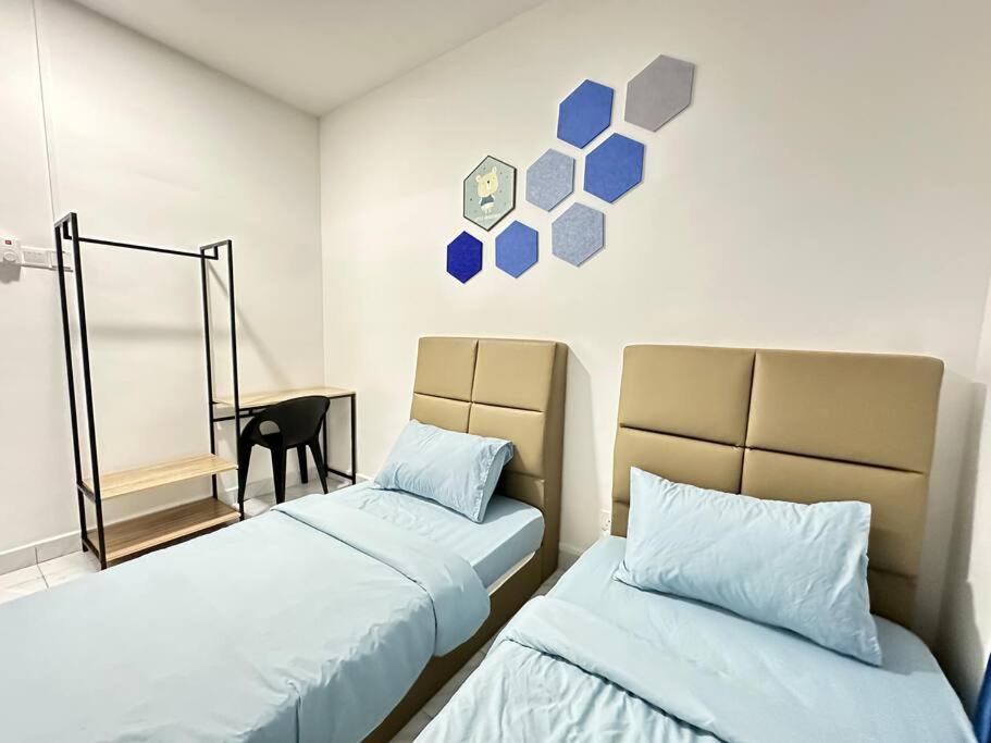 Cozy Stay near to Park & Melaka Town 6-8pax photo 3