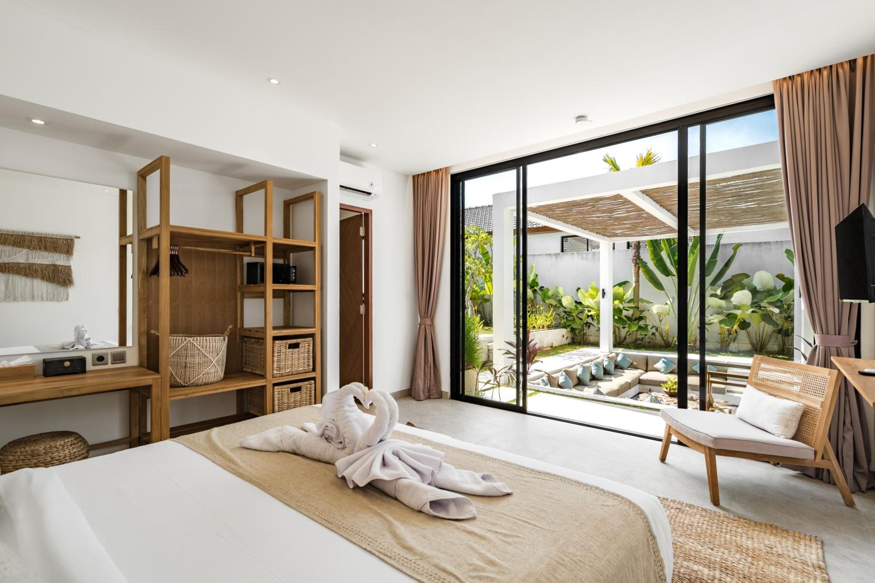 Villa Nwantiti by BaliSuperHost