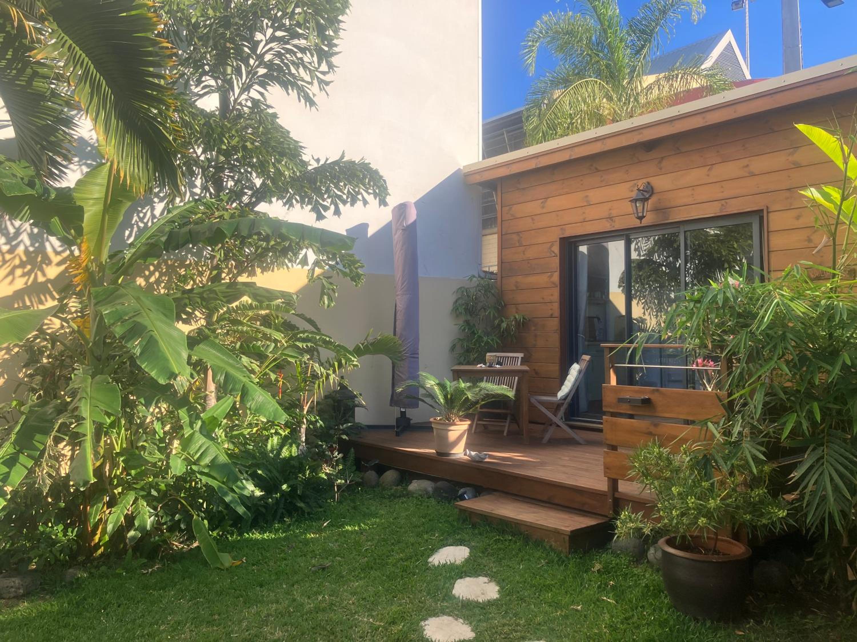 Kailua Lodge view 3