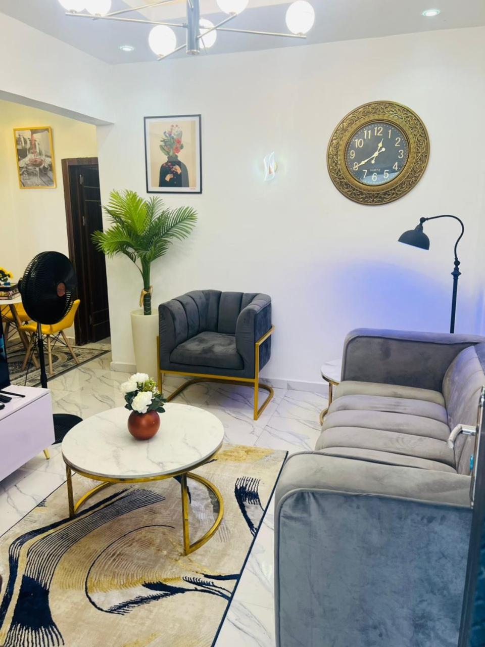 Vokzluxuryshortlet 1-Bedroom Apartment view 5