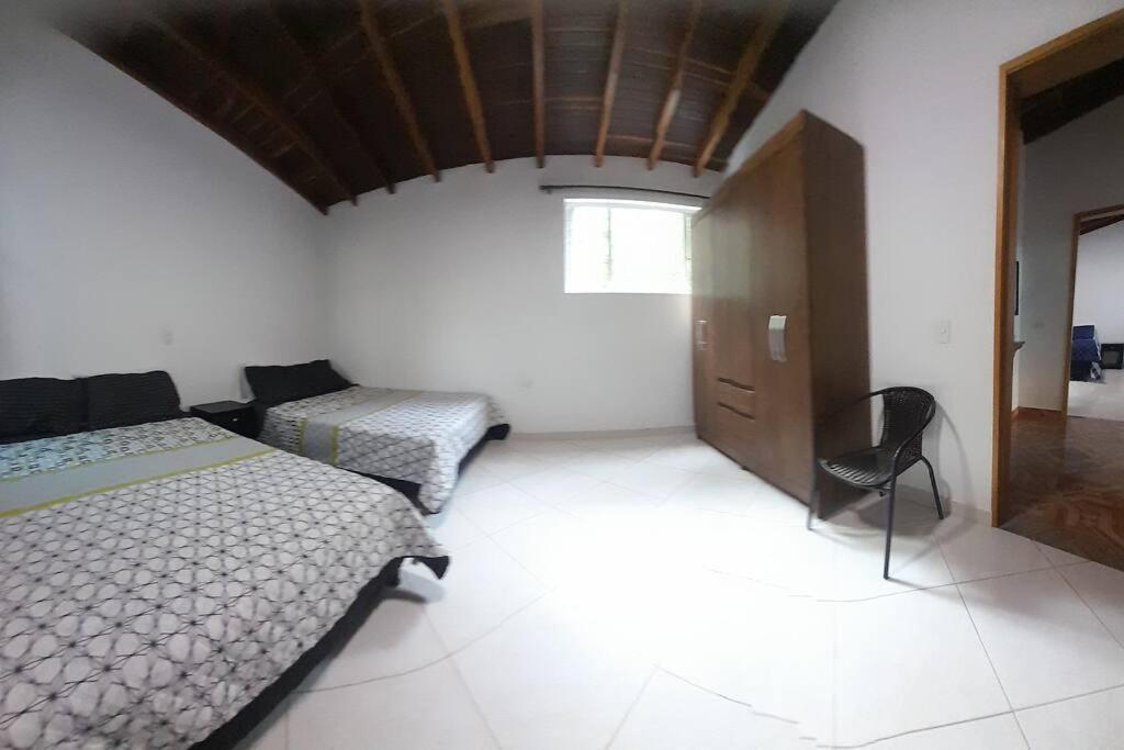 Acogedora Casa De Campo Con Jakuzzi, Descanso Garantizado