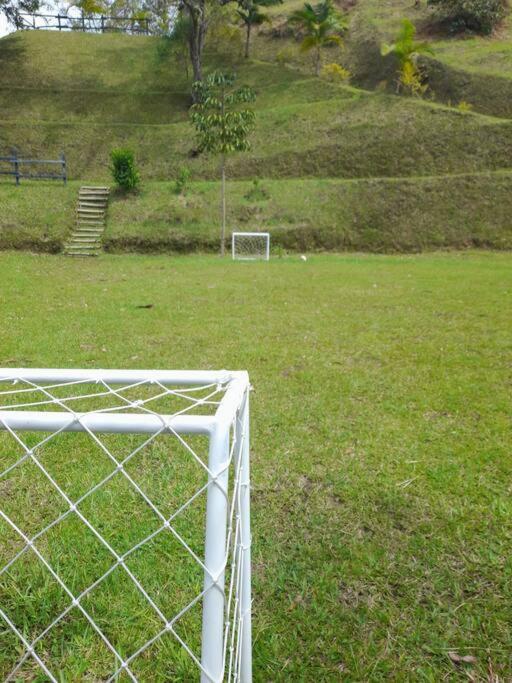 Acogedora Casa De Campo Con Jakuzzi, Descanso Garantizado