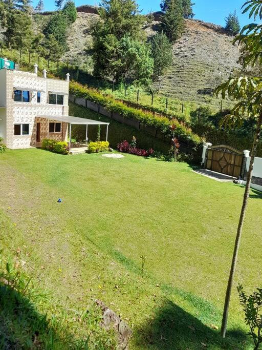 Acogedora Casa De Campo Con Jakuzzi, Descanso Garantizado