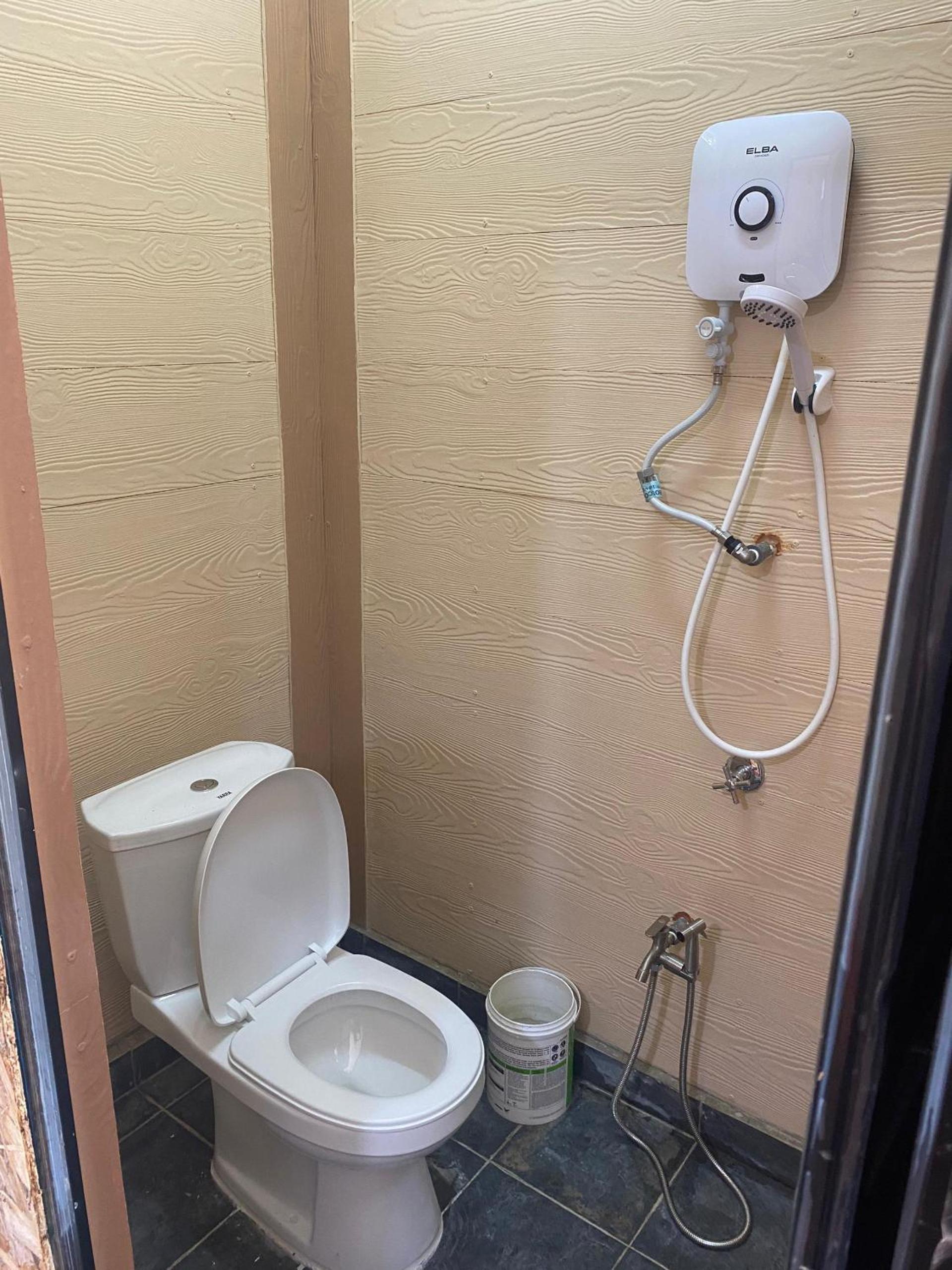 DorESA GUESTHOUSE