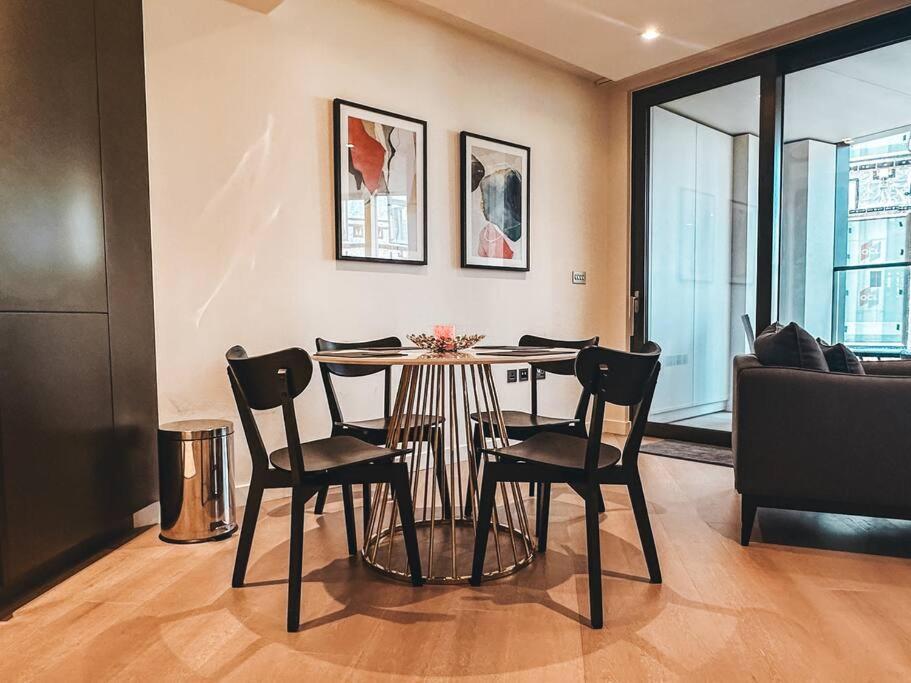 Cozy 2-Beds Family Condo in Central London