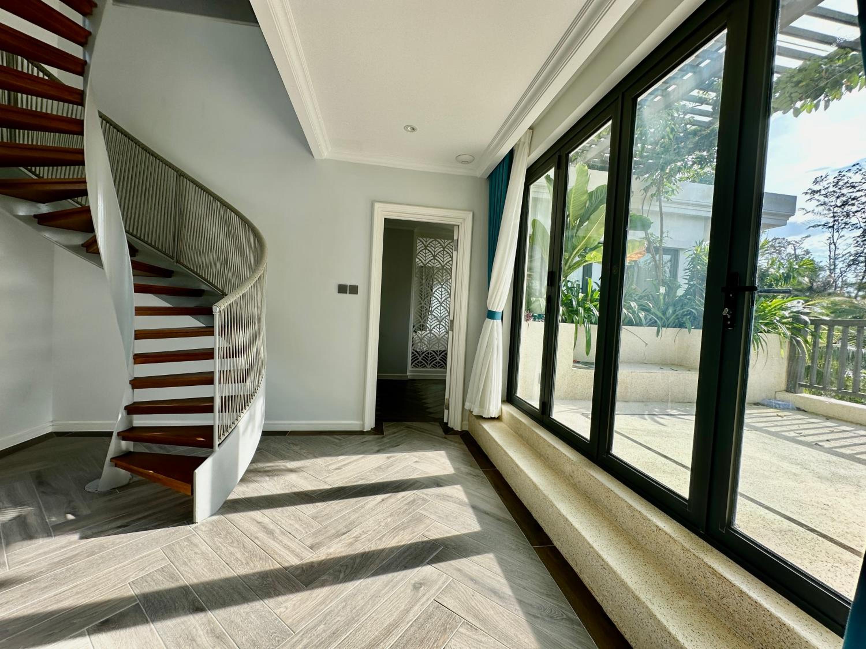 Bellevue west Phu Quoc 4BR beachfront Villa with private swimming pool