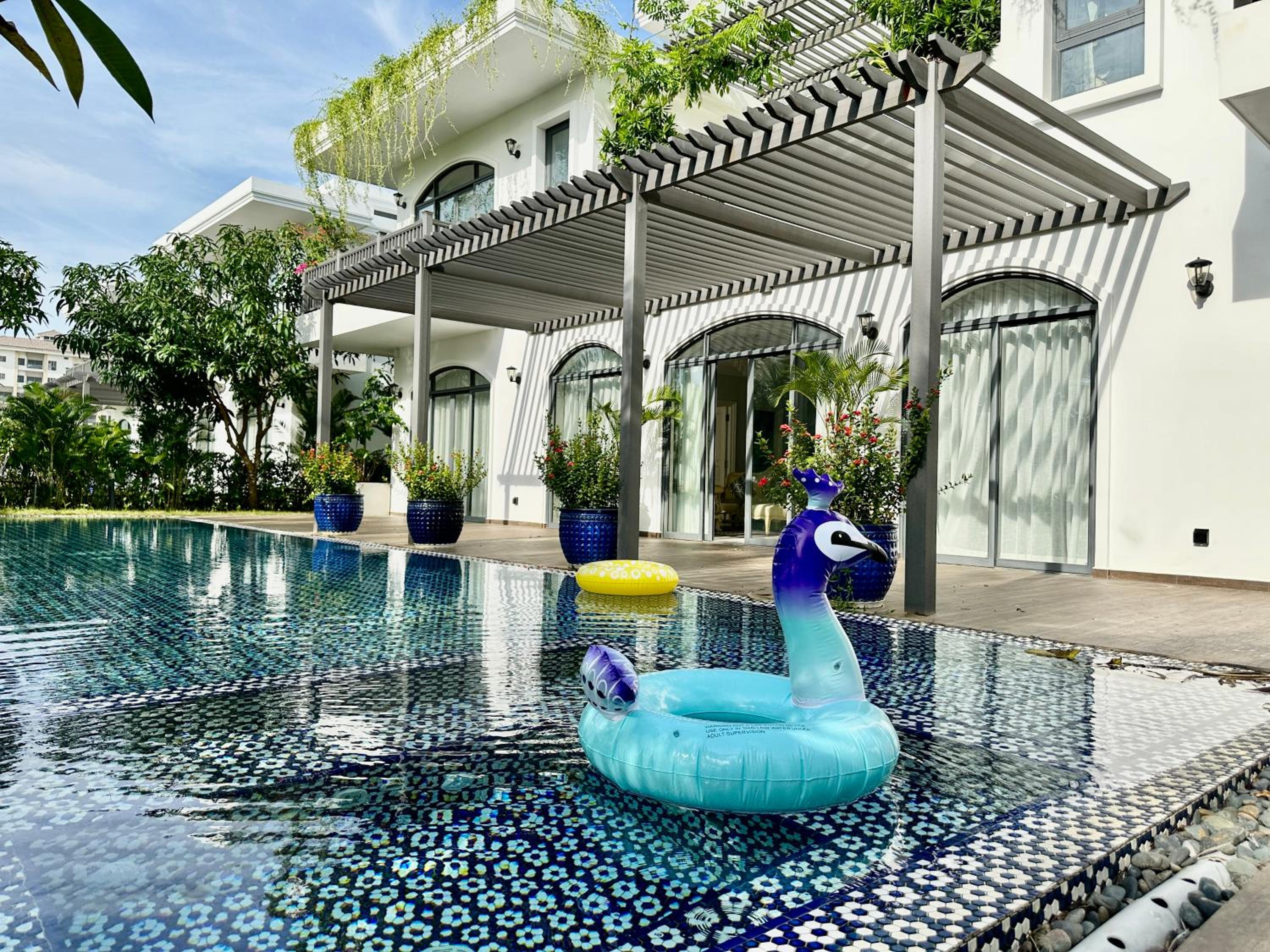 Bellevue west Phu Quoc 4BR beachfront Villa with private swimming pool