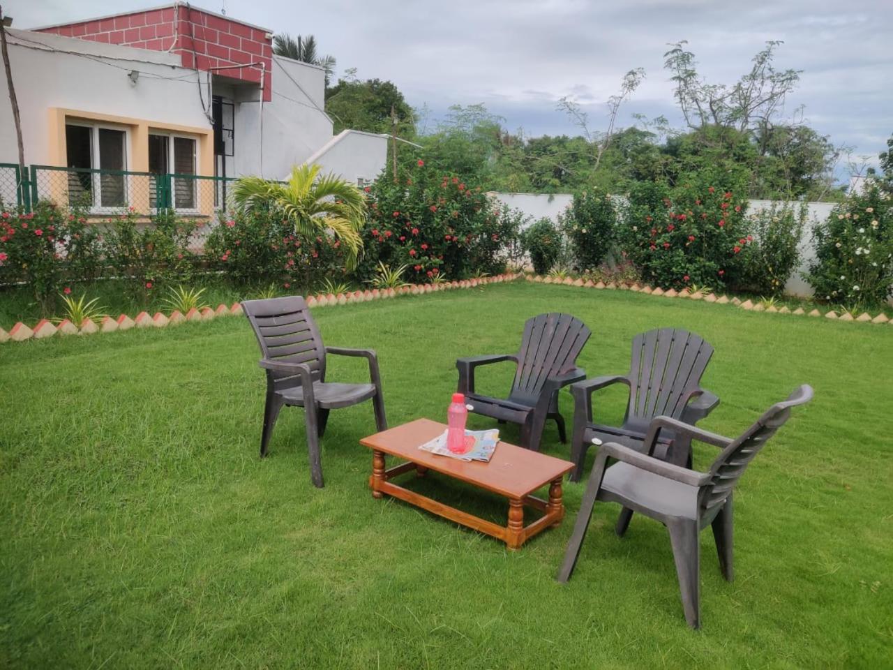 siva rama resort, 500 person day time & day & night person 700 ac with attached bathroom ,geezars 20 pix night stay,50 members setting, 2swimming pools,Box view 3