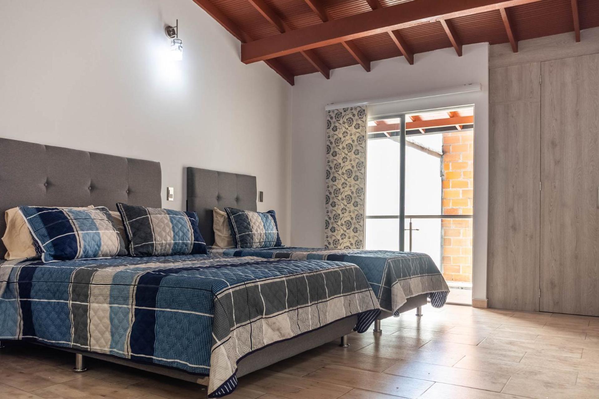 Casa grande en Medellín