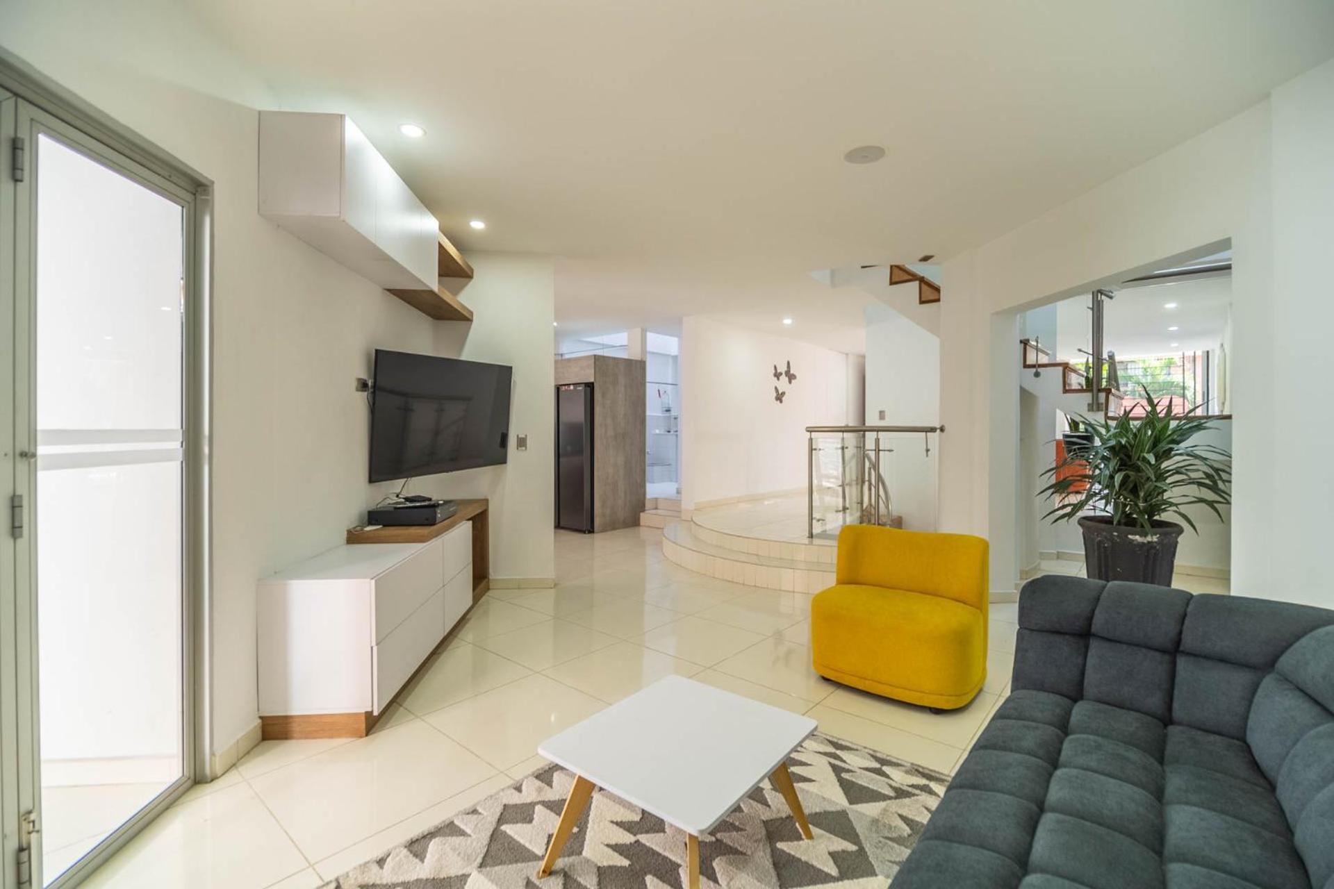 Casa grande en Medellín