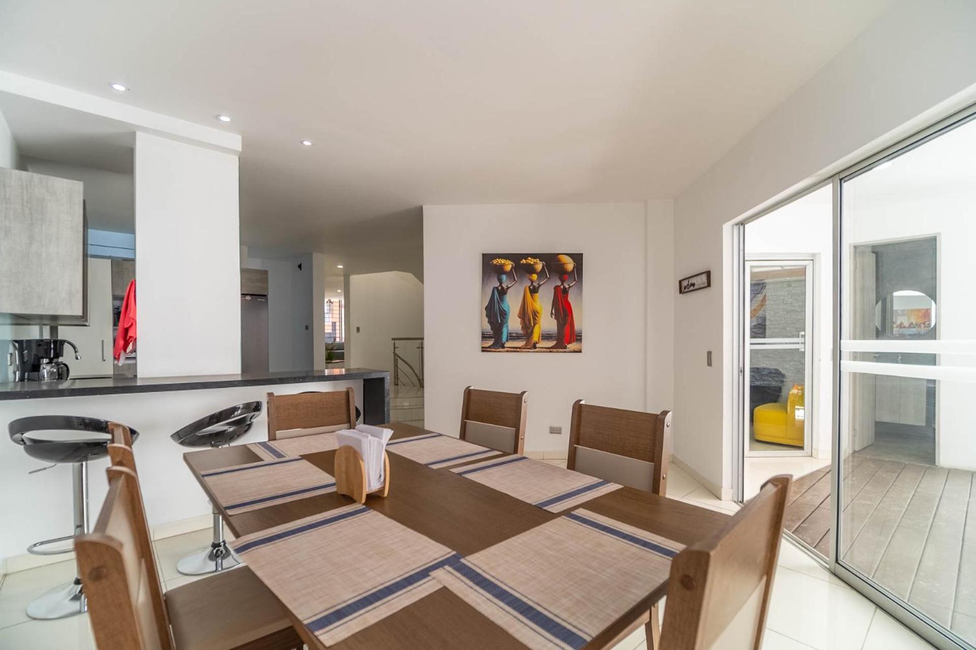 Casa grande en Medellín