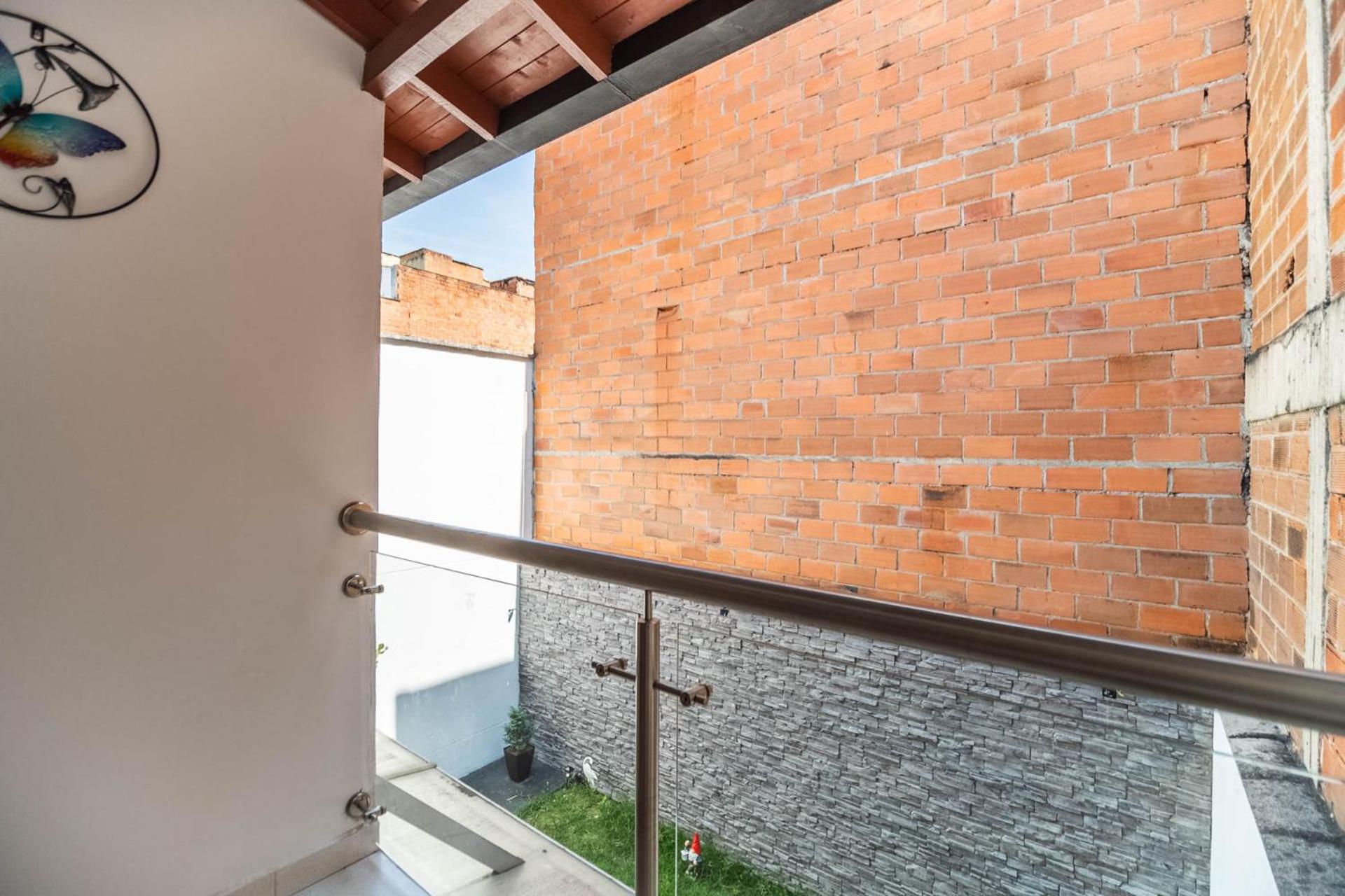 Casa grande en Medellín