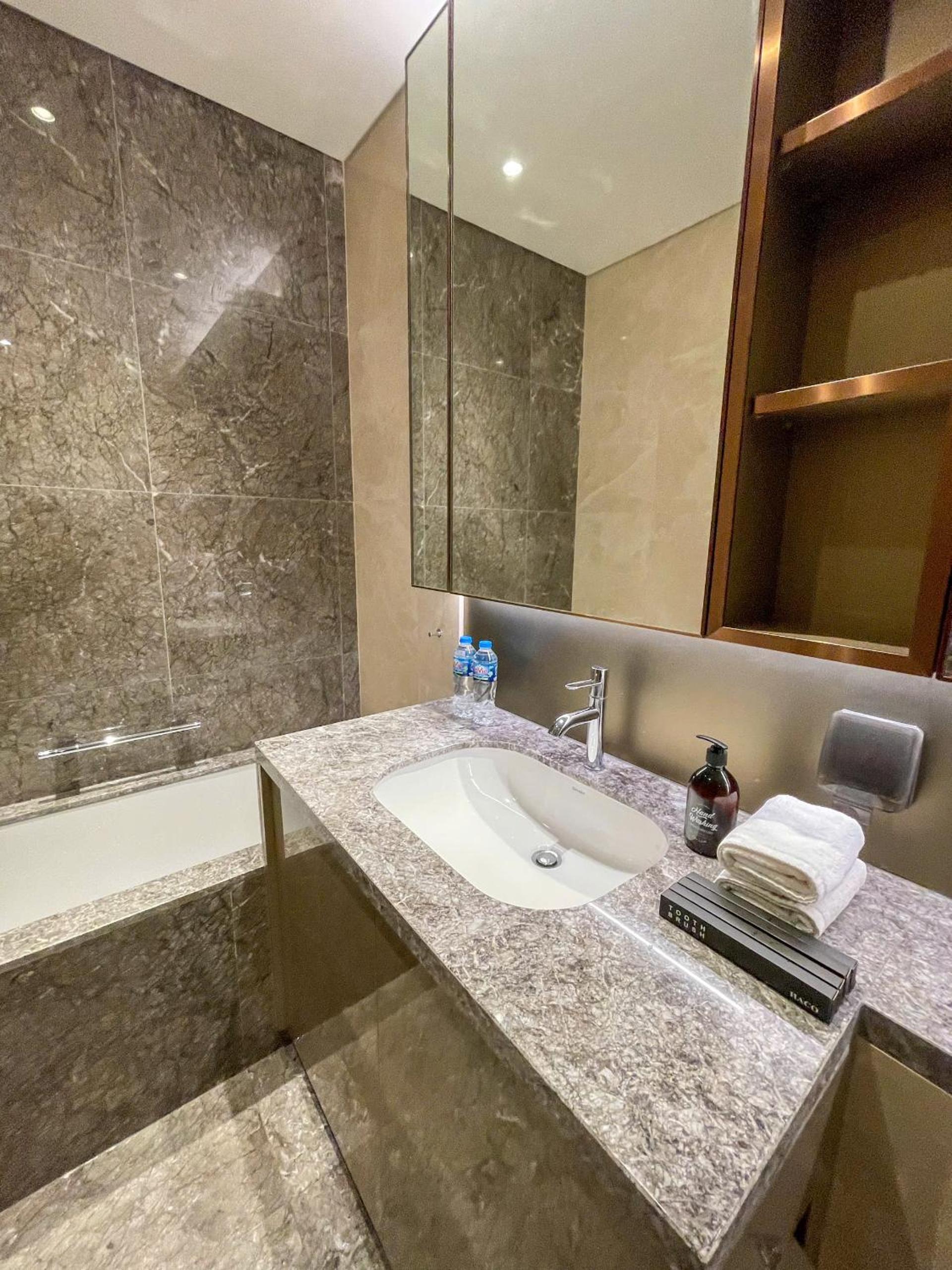 The Marq Three Bedroom- Free City Tour Package 29B Nguyen Dinh Chieu st