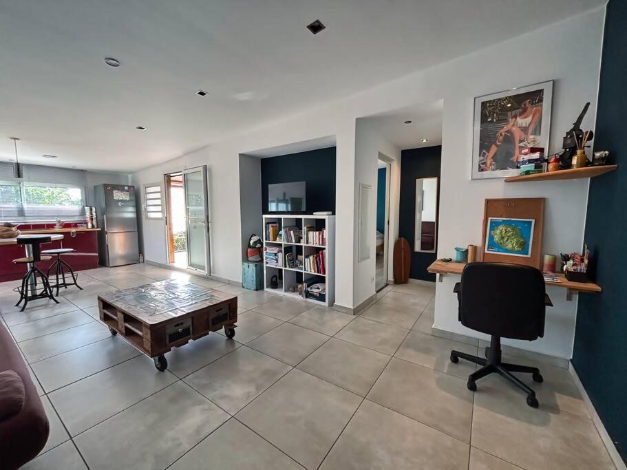 Appartement T2 Piton St-Leu view 5