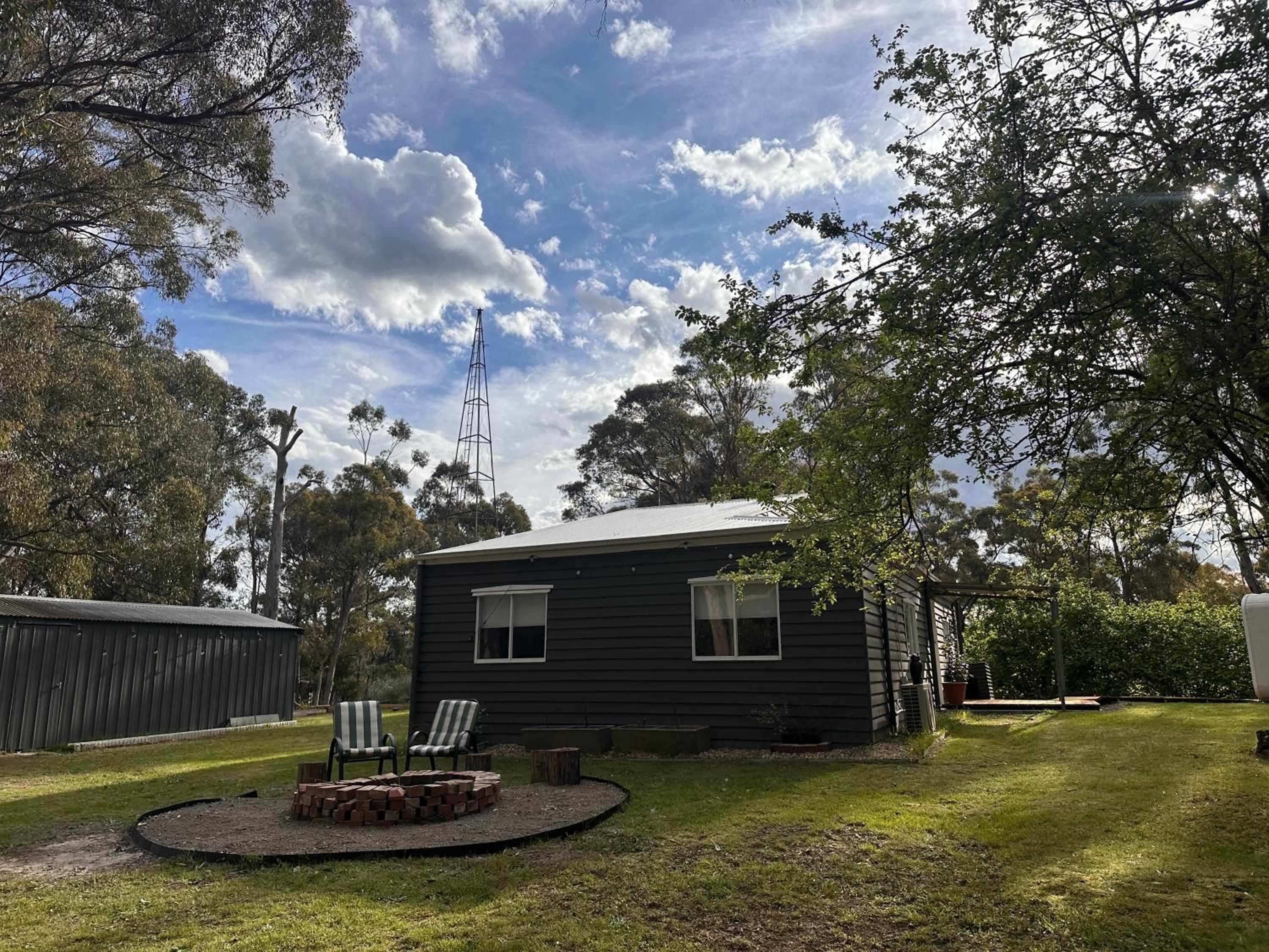 Kookaburra Retreat