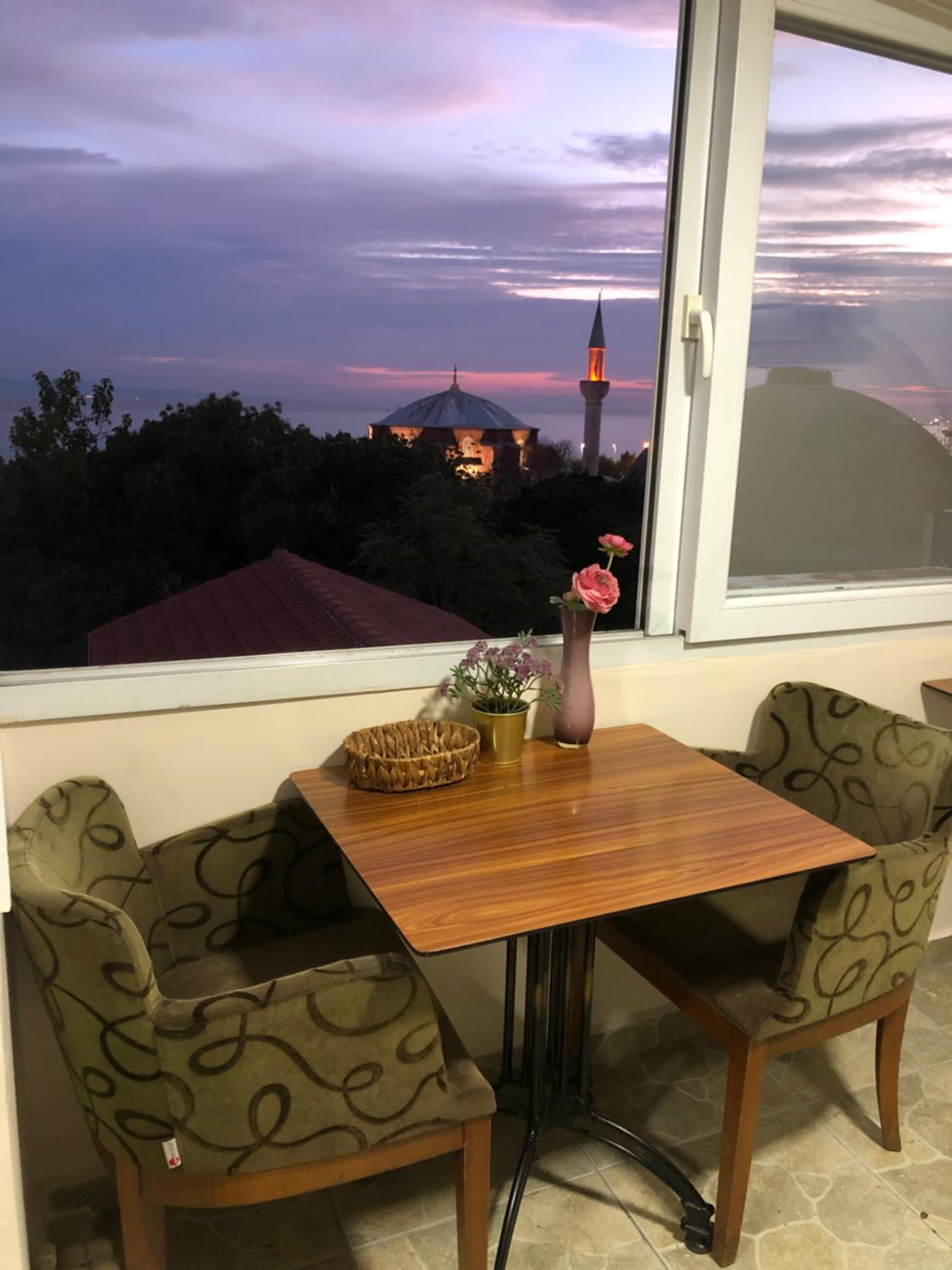 BACHOS view ayasofya hotel