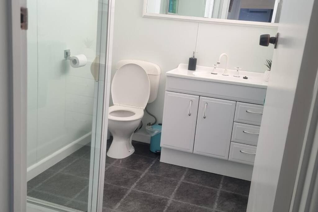 Timboon Retreat Newly renovated Sleeps 7