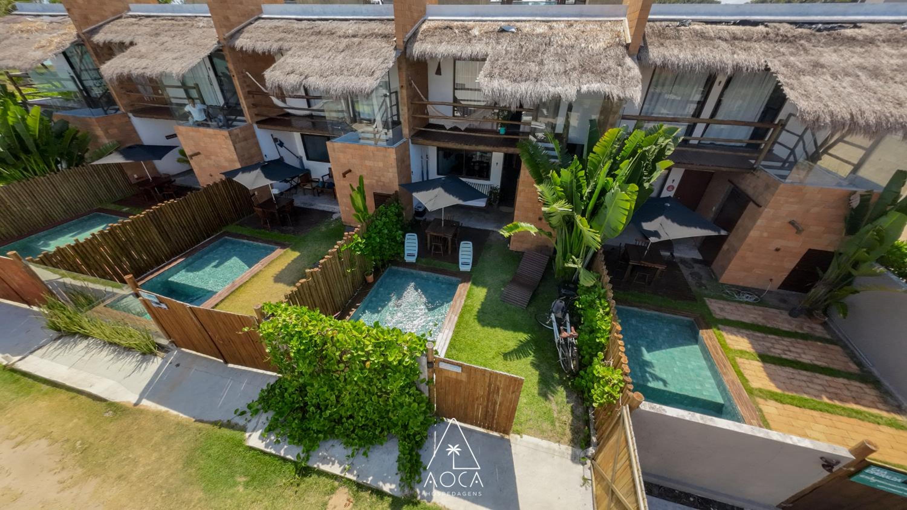 Seafront in the Route of Miracles - Duplex with Pool