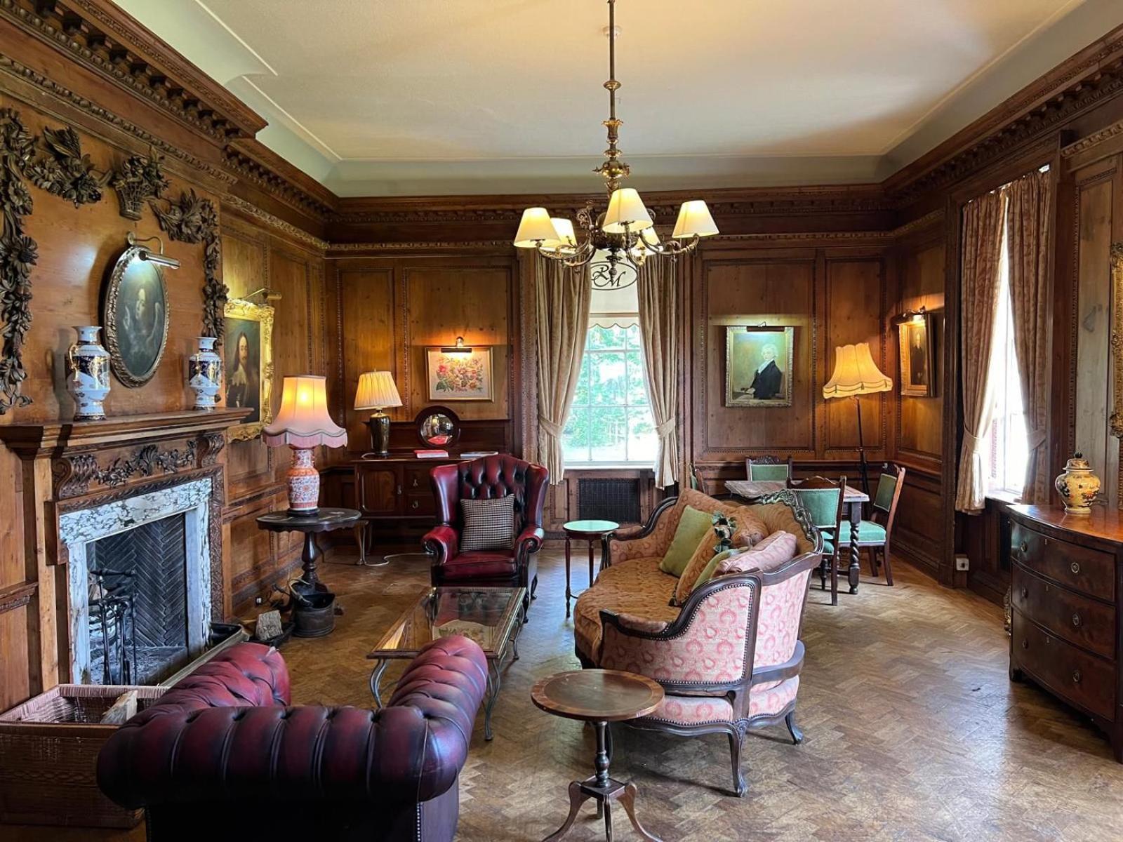 Rowley Manor hotel