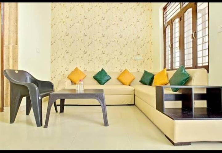 Happy Homestay
