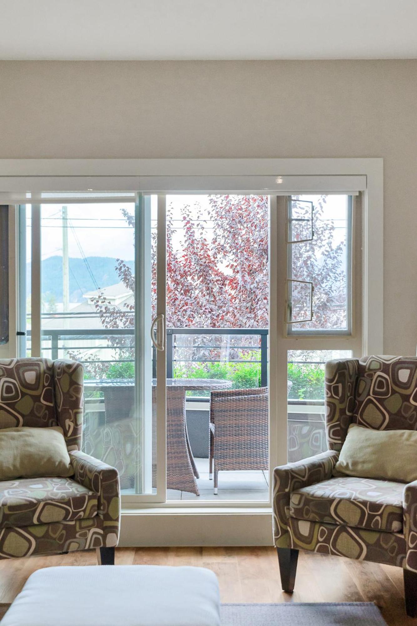 Chic Haven Stylish 3Bedroom Lake View Escape