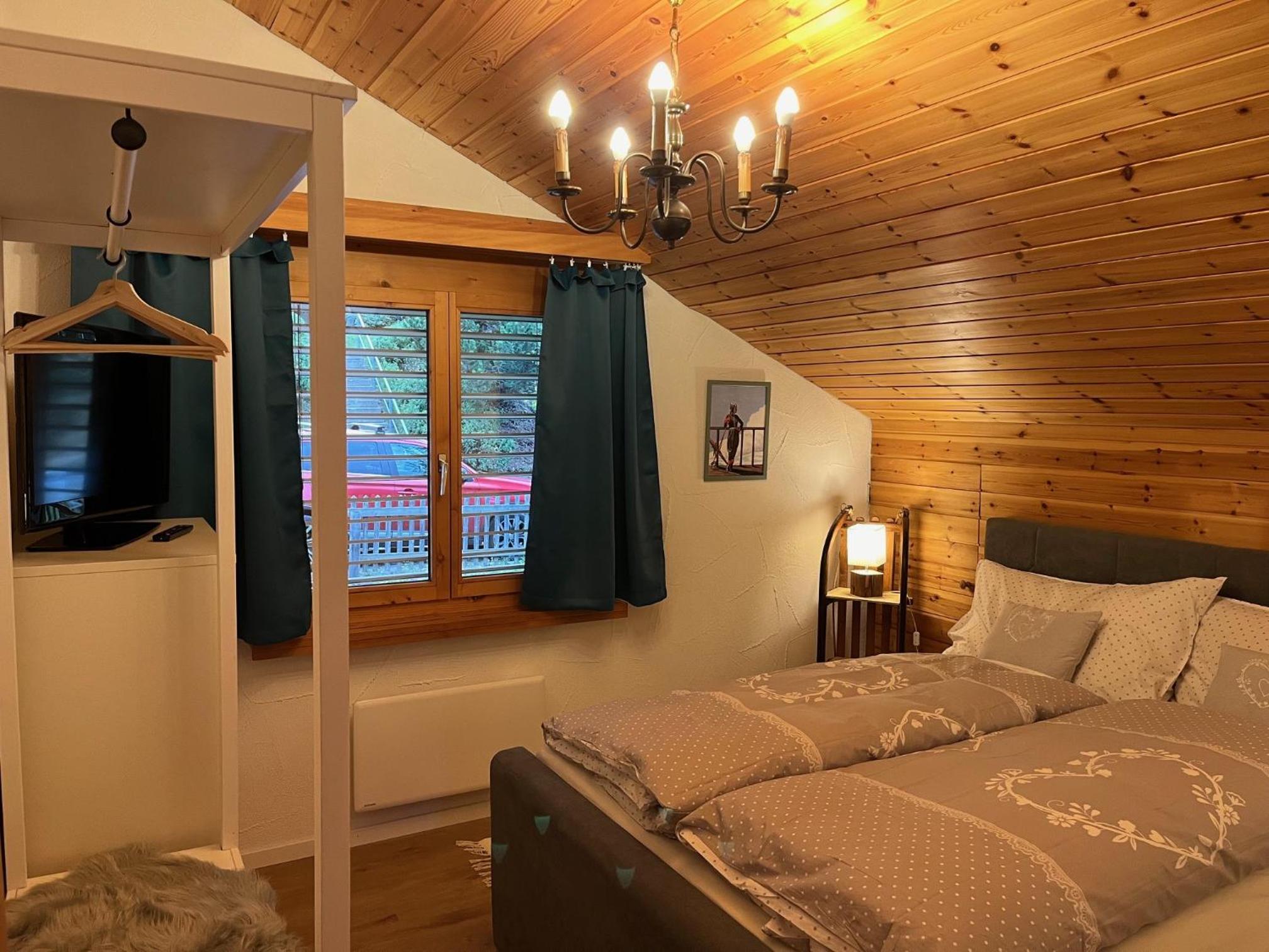 Casa Tresch Sedrun Tujetsch bis 5 Pers
